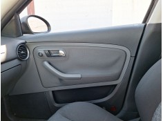Recambio de guarnecido puerta delantera derecha para seat cordoba (6l2) 1.4 tdi referencia OEM IAM   
