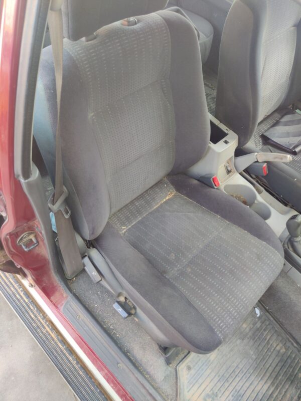 asiento_delantero_derecho_mitsubishi_montero_sport_i_k7_k9_2_5_td_k94w_k74t