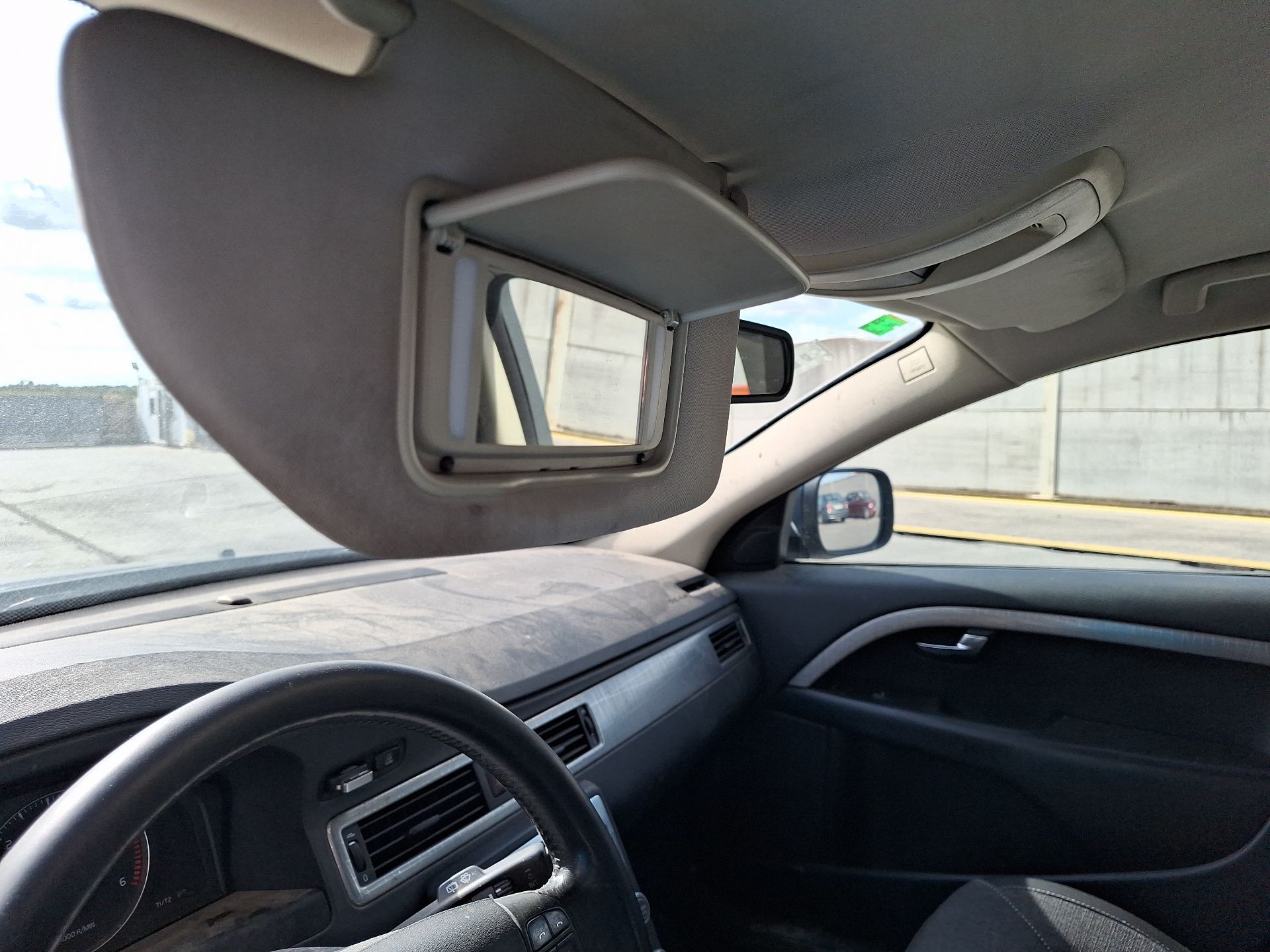 parasol_izquierdo_volvo_xc70_ii_136_d5_awd