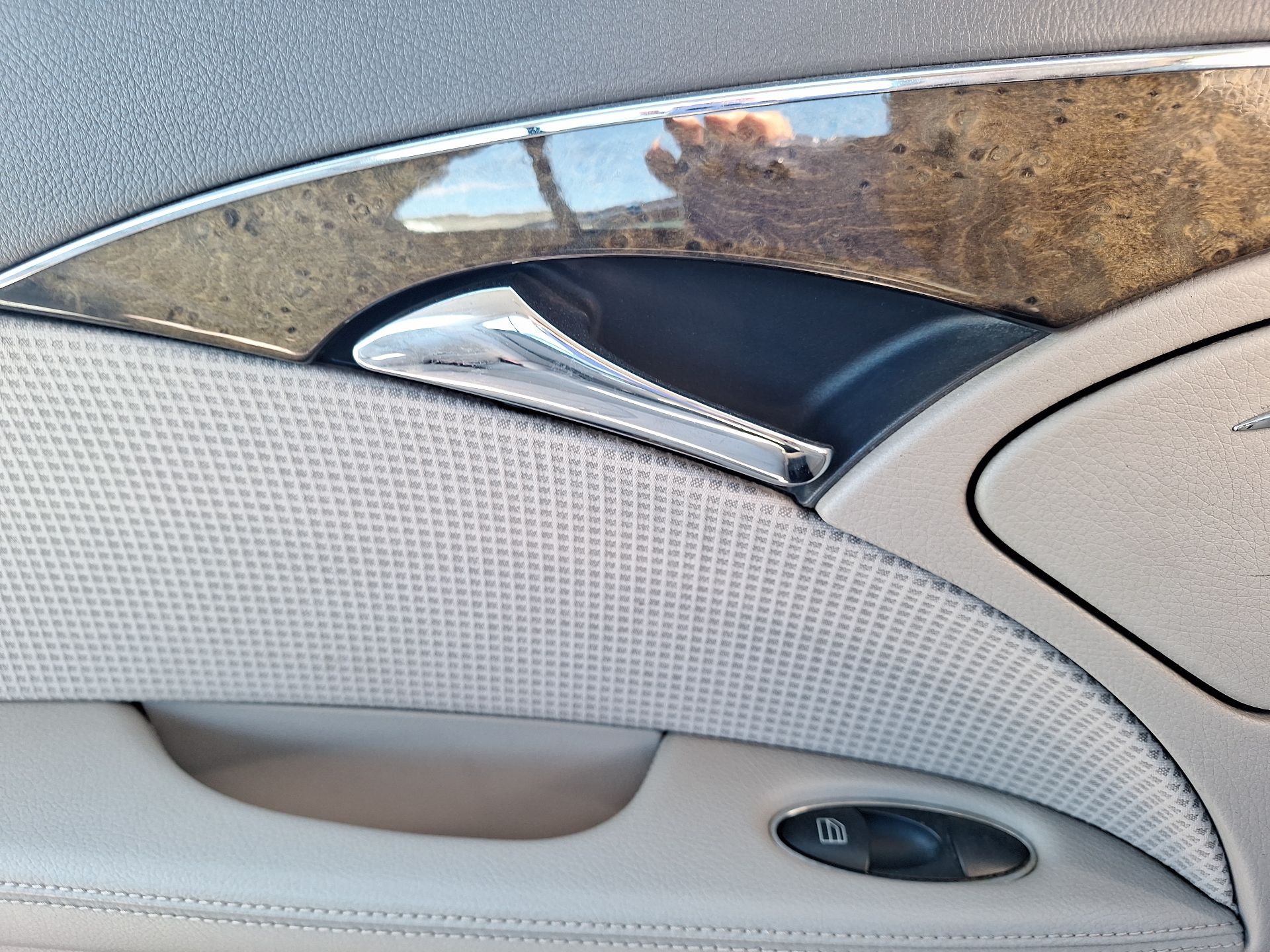 maneta_interior_trasera_izquierda_mercedes_benz_clase_e_w211_e_320_cdi_211_022