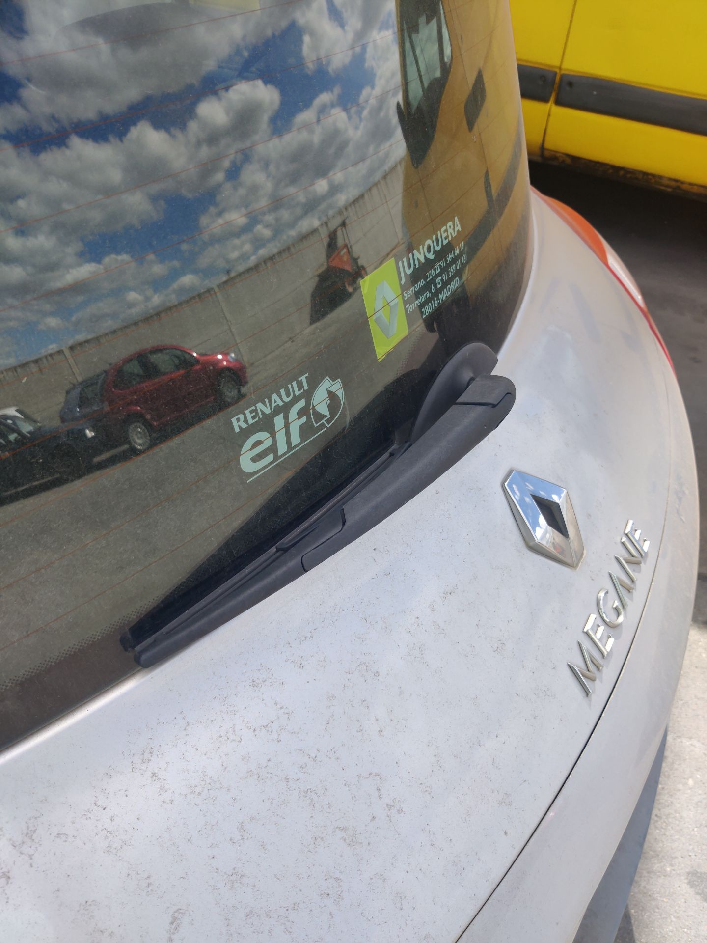 brazo_limpia_trasero_renault_megane_ii_bm0_1_cm0_1_1_6_16v