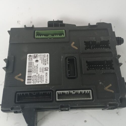 CAJA RELES / FUSIBLES RENAULT MEGANE IV HATCHBACK (B9A/M/N_) 1.3 TCE 140 (B9NB) - 284B10363R
