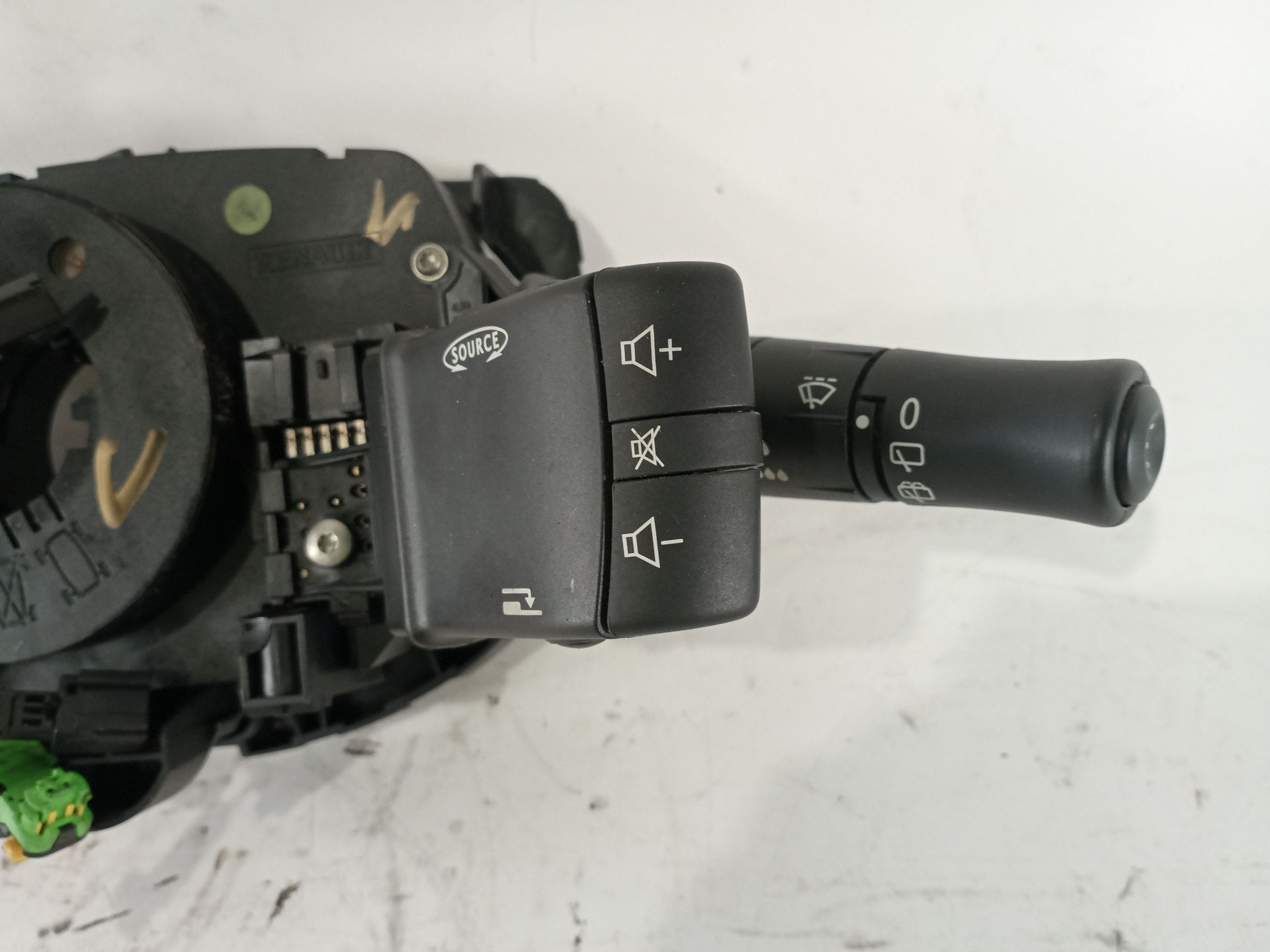 mando_multifuncion_8200155865_renault_megane_ii_bm0_1_cm0_1_1_6_16v