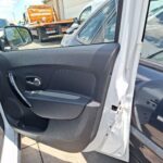 guarnecido_puerta_delantera_derecha_0_dacia_sandero_ii_tce_90_lpg_b8m1
