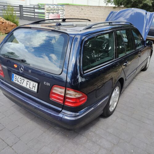 MANGUETA TRASERA DERECHA MERCEDES-BENZ CLASE E T-MODEL (S210) E 320 T CDI (210.226)