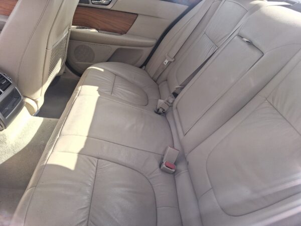 asientos_traseros_jaguar_xf_i_x250_2_7_d