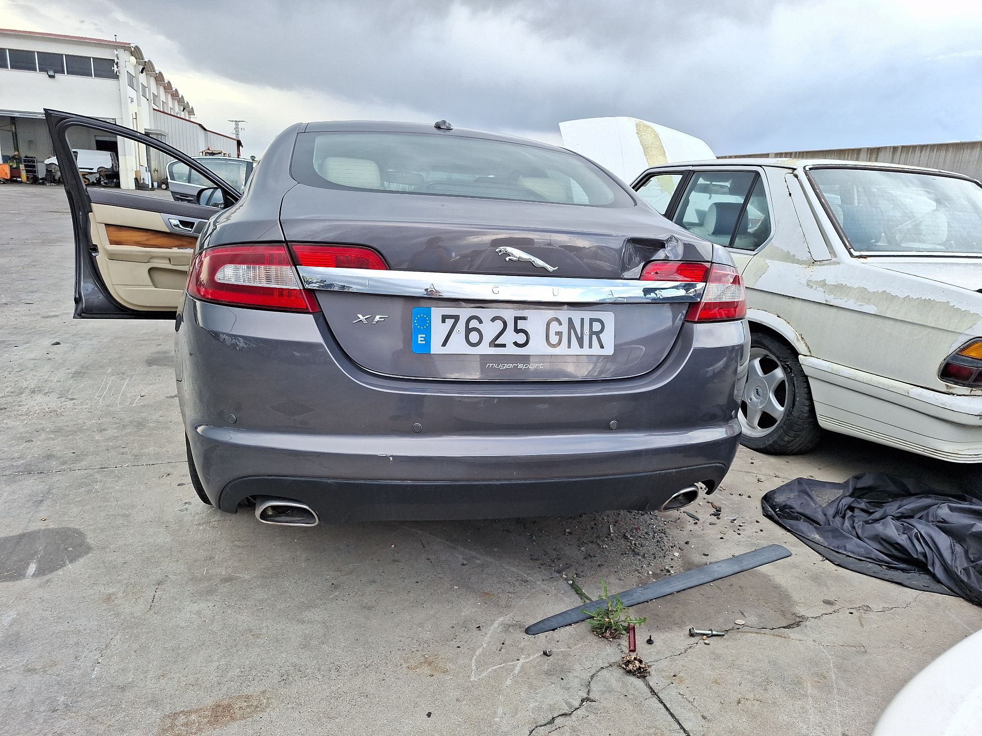 refuerzo_paragolpes_trasero_jaguar_xf_i_x250_2_7_d