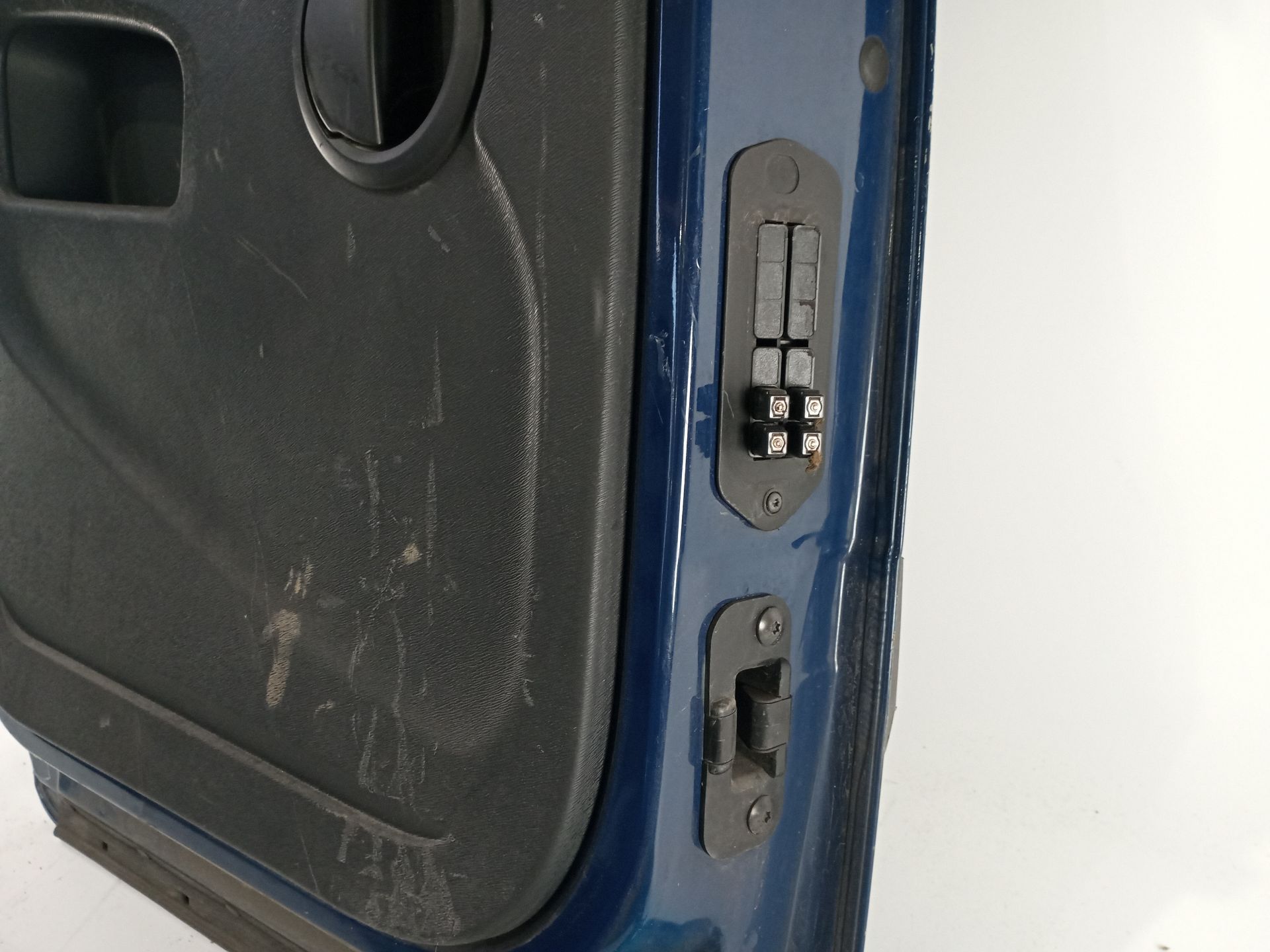 puerta_corredera_lateral_izquierda_a4157302900_azul_titan_mb5292_mercedes_benz_citan_monospace_w415_109_cdi_415_703