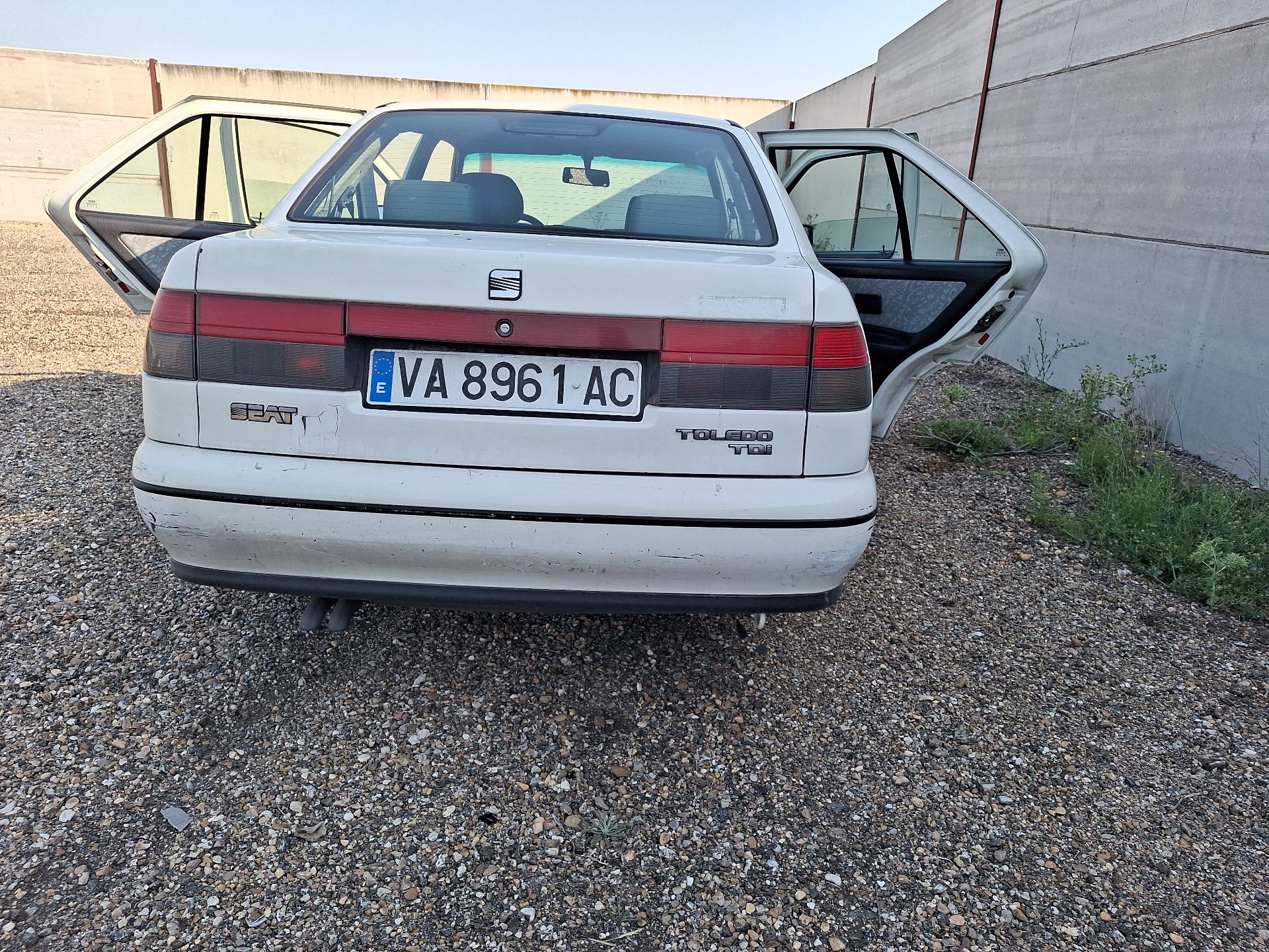 paragolpes_trasero_seat_toledo_i_1l2_1_9_tdi