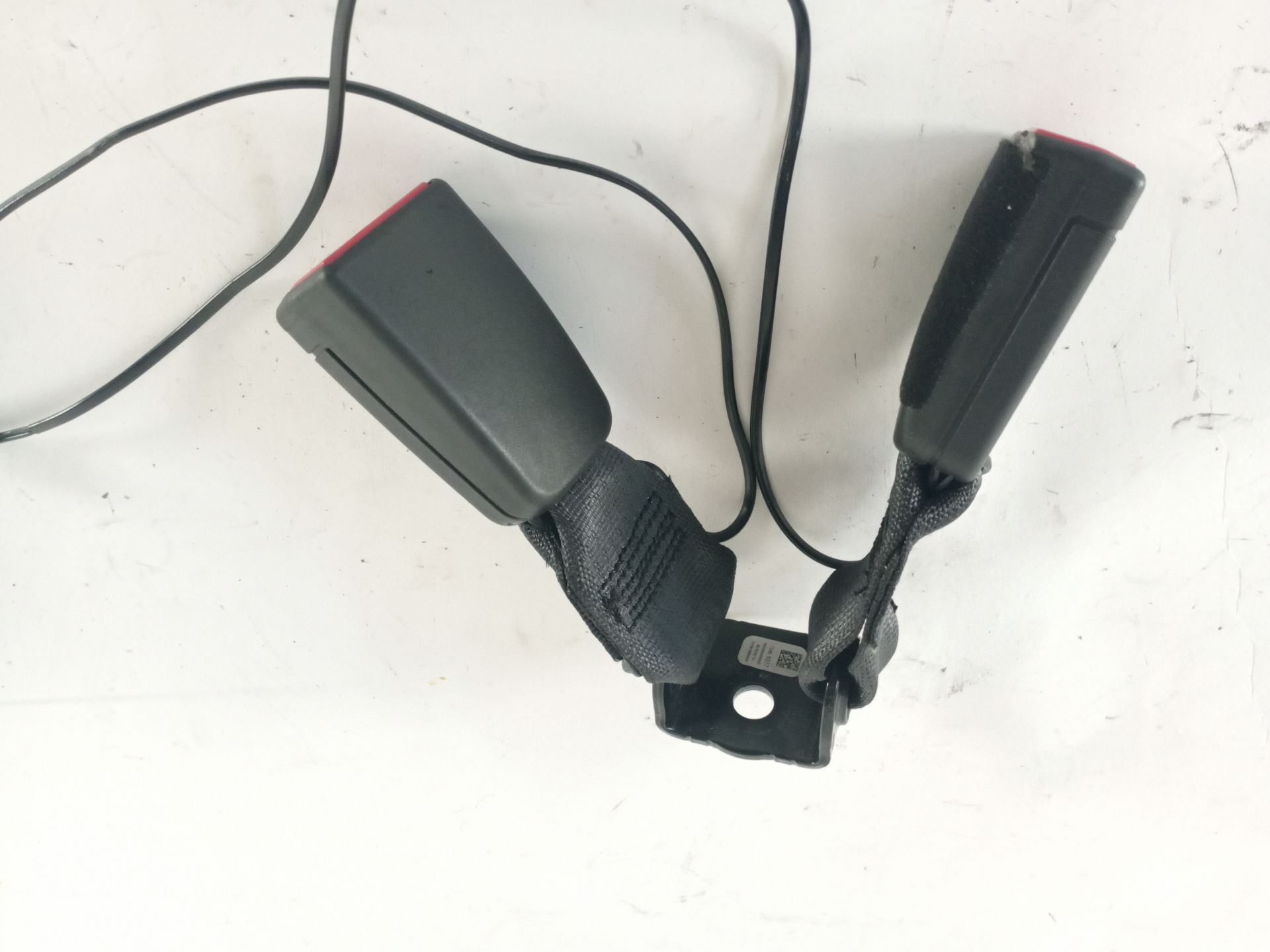 anclaje_cinturon_trasero_doble_13409377_opel_astra_k_b16_1_4_turbo_68