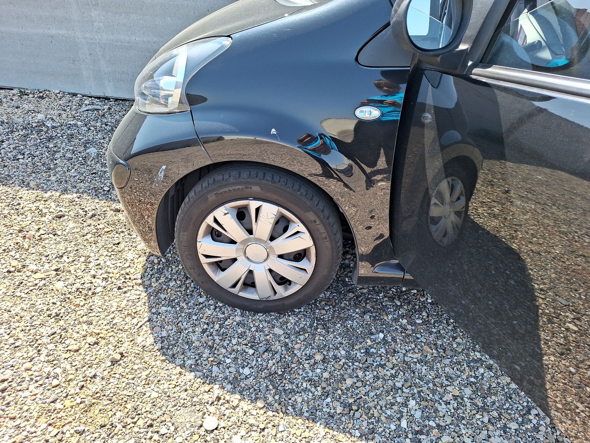 mangueta_delantera_izquierda_toyota_aygo_b1_1_0_kgb10