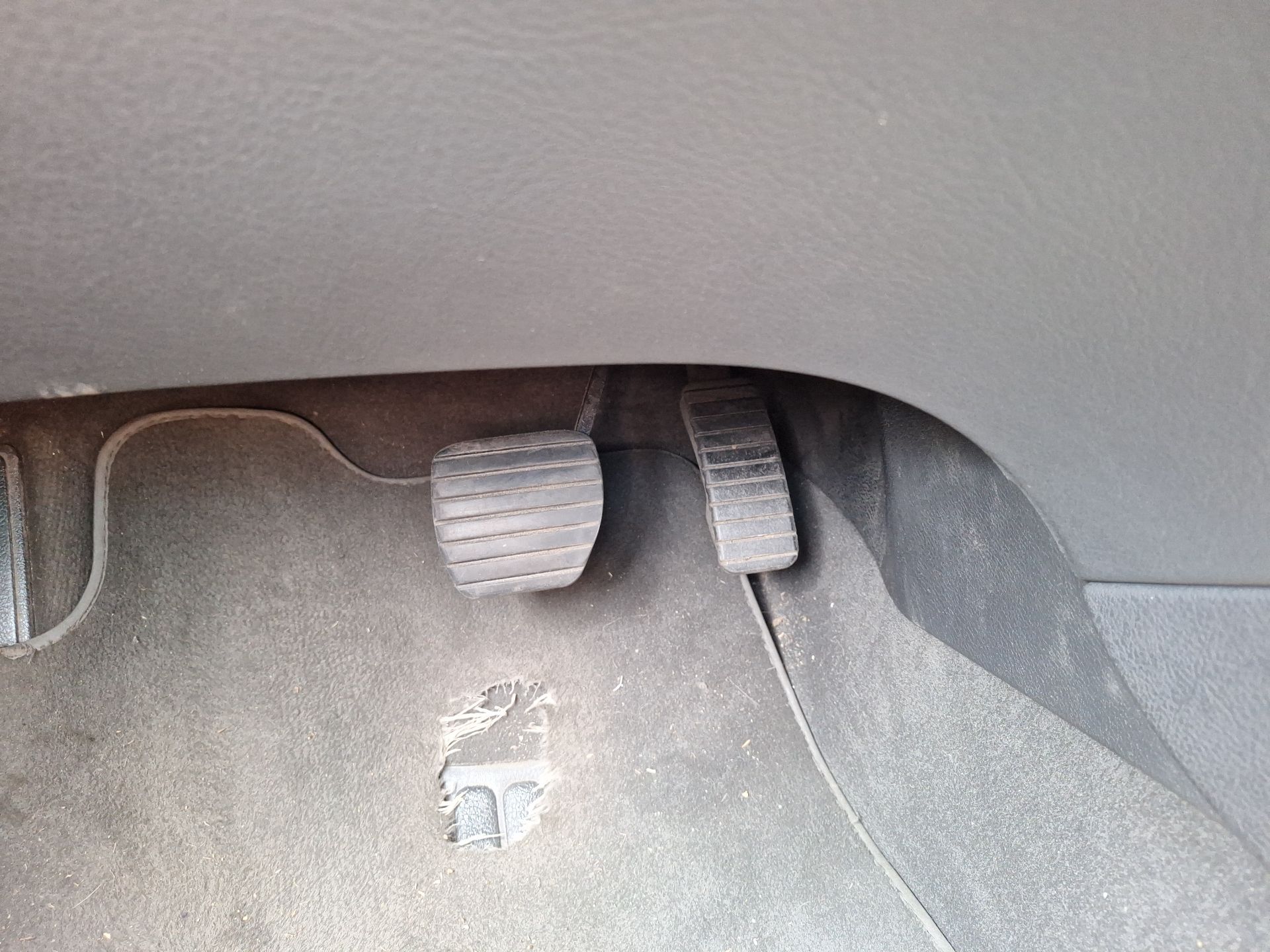 pedal_acelerador_8200415817_renault_laguna_ii_bg0_1_2_2_dci_bg0f