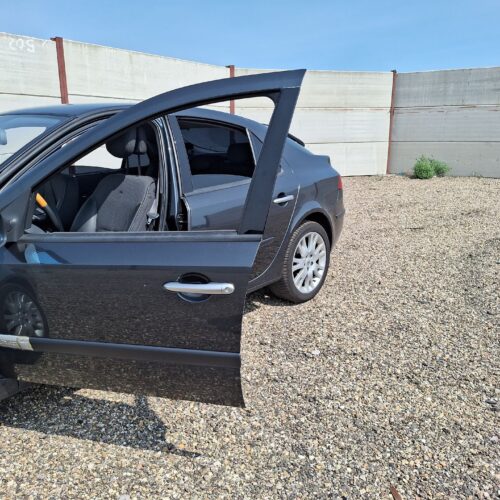 PUERTA DELANTERA IZQUIERDA RENAULT LAGUNA II (BG0/1_) 2.2 DCI (BG0F)