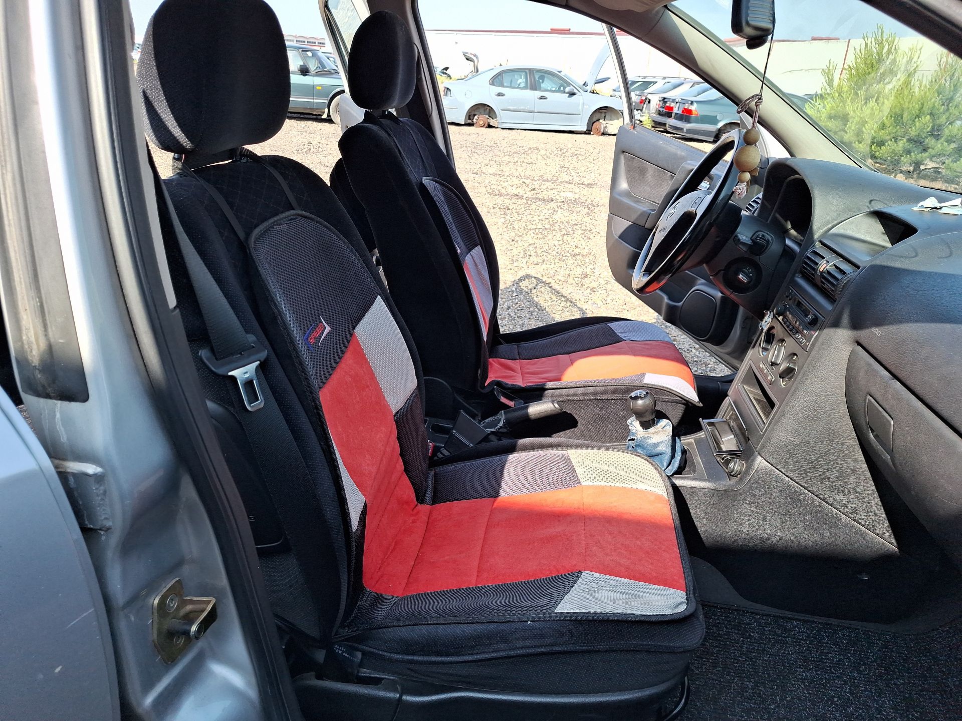 asiento_delantero_derecho_opel_astra_g_sedan_t98_1_6_16v_f69