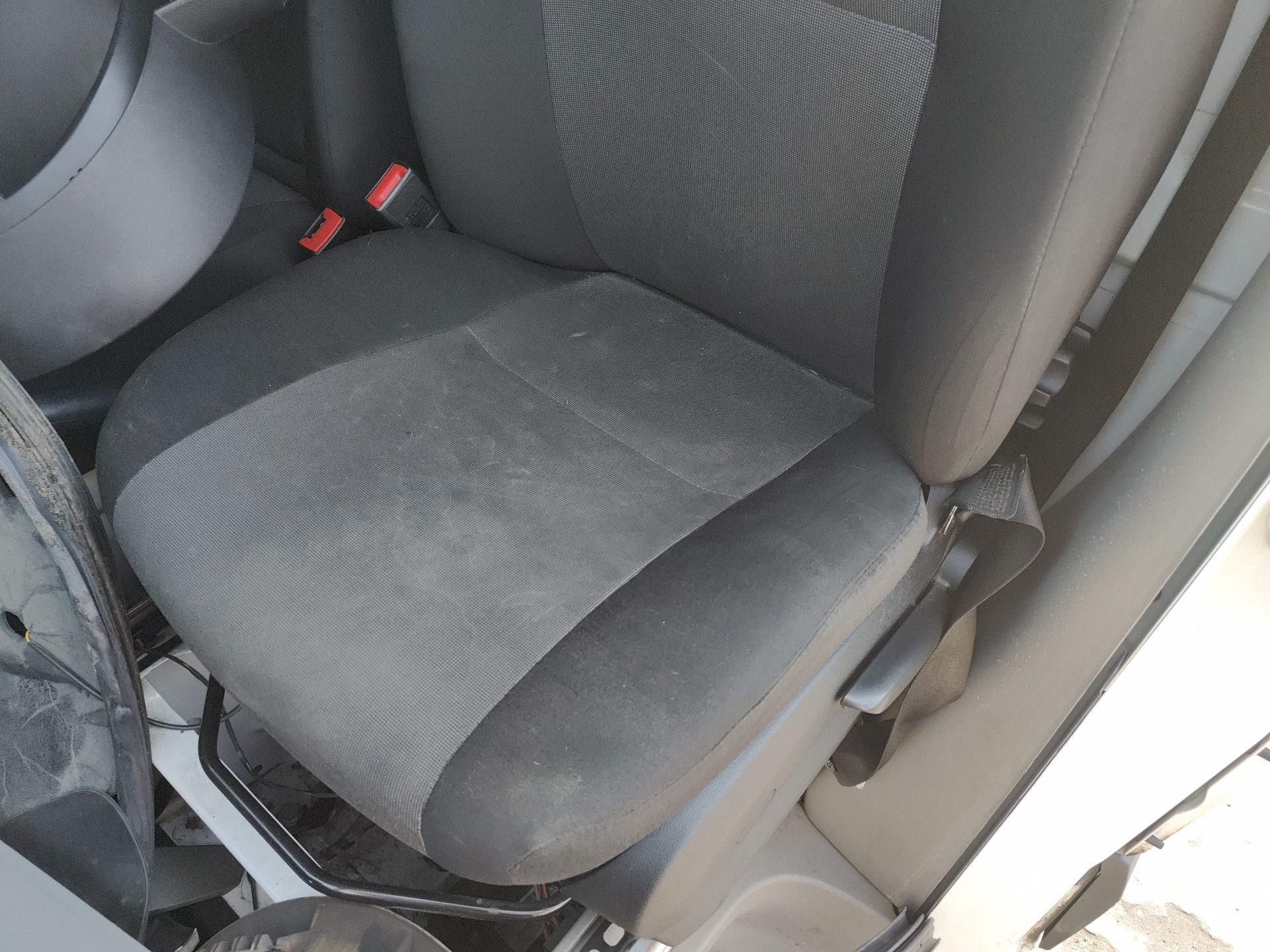 asiento_delantero_izquierdo_volkswagen_crafter_vw_crafter_30_50_caja_chasis_2f_2_0_tdi