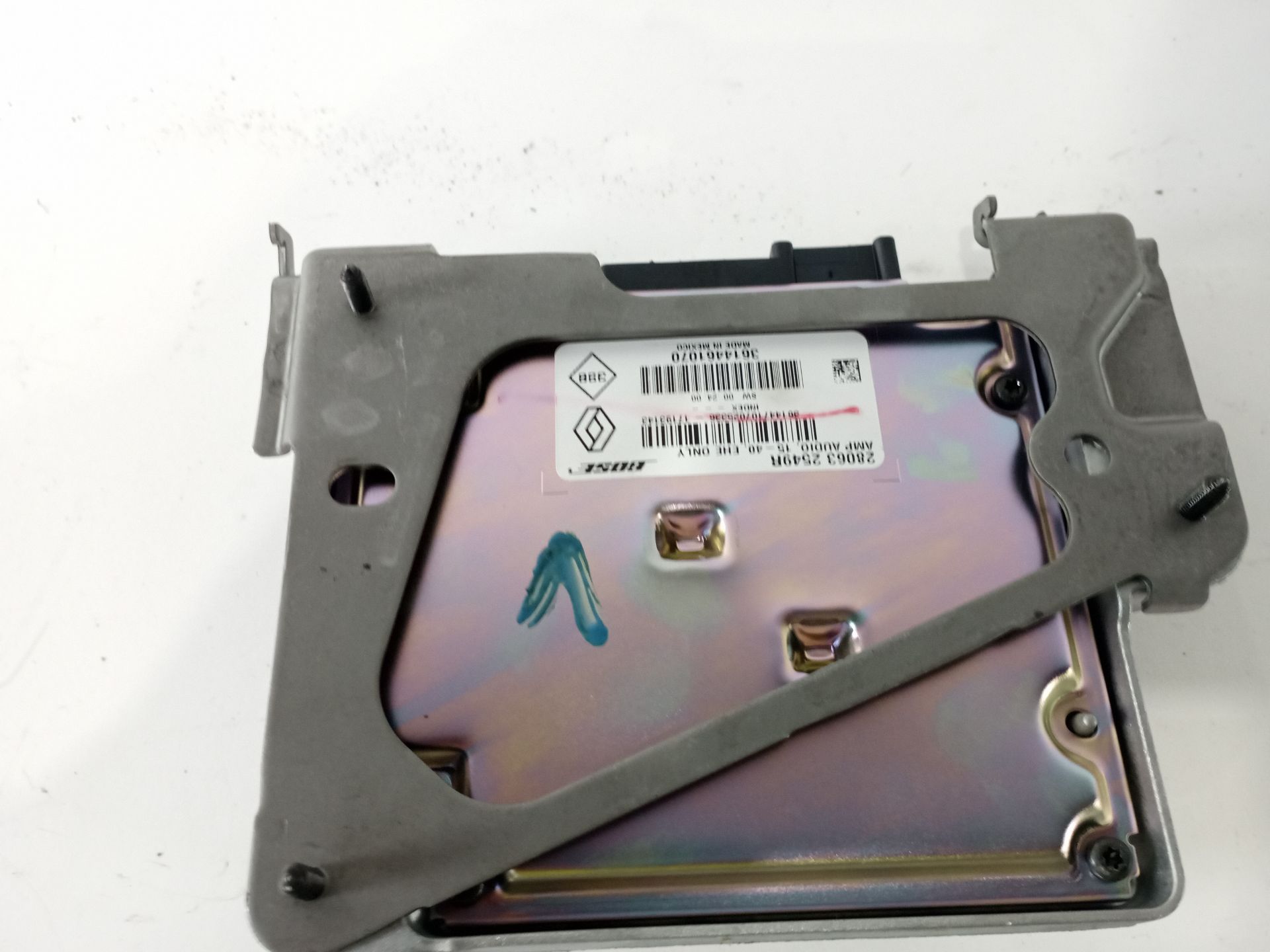 amplificador_280632549r_renault_megane_iv_fastback