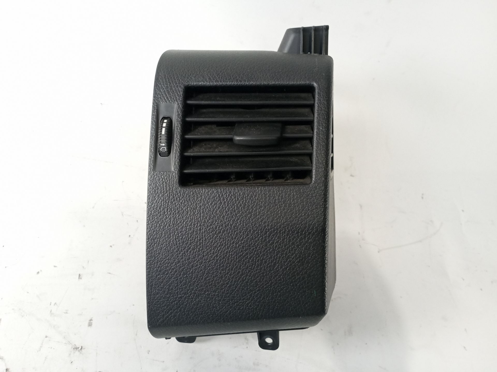 aireador_a9068300554_volkswagen_crafter_vw_crafter_30_50_caja_chasis_2f_2_0_tdi