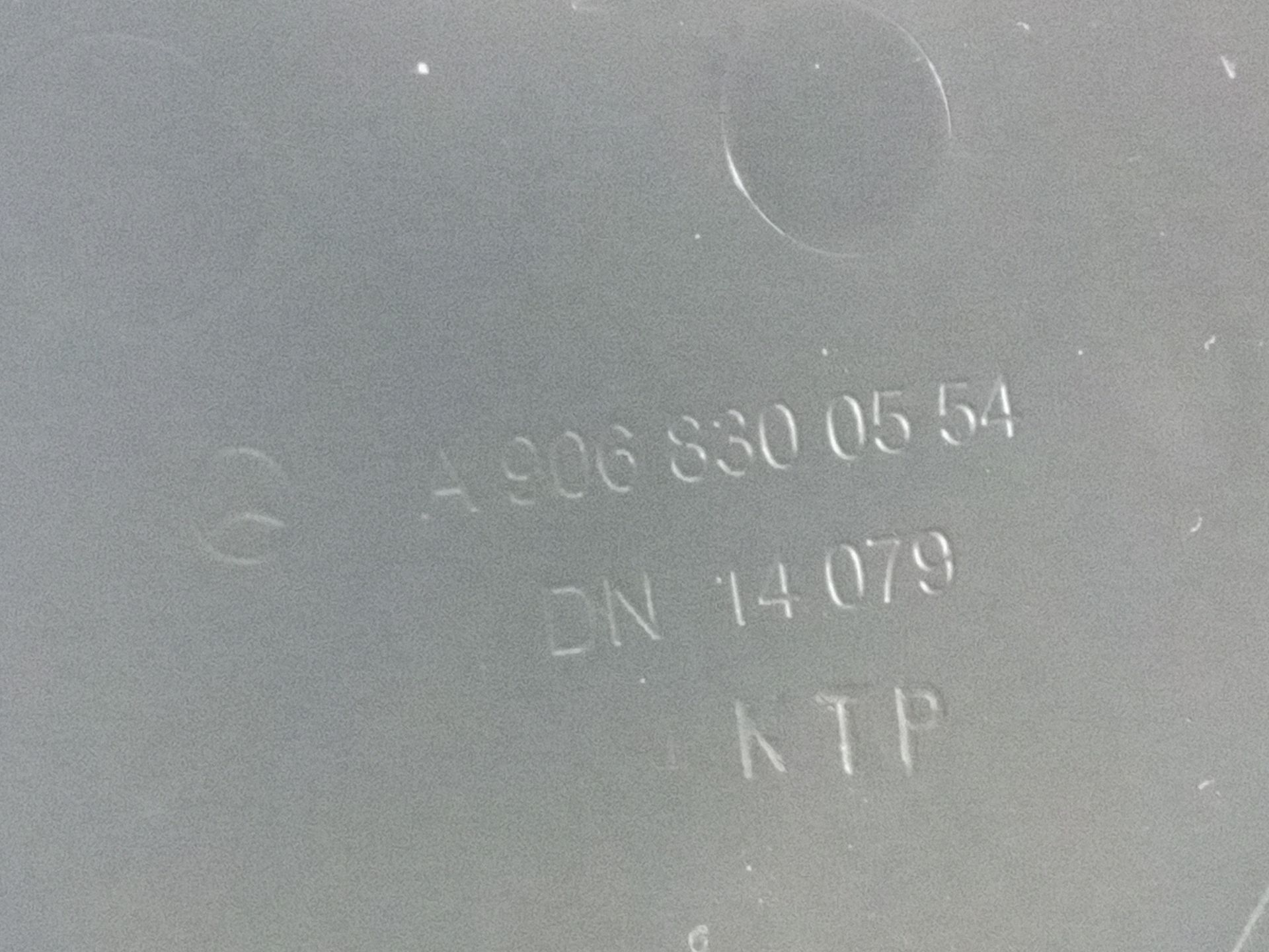 aireador_a9068300554_volkswagen_crafter_vw_crafter_30_50_caja_chasis_2f_2_0_tdi