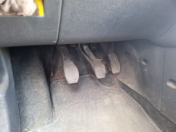 pedal_freno_opel_corsa_d_s07_1_3_cdti_l08_l68
