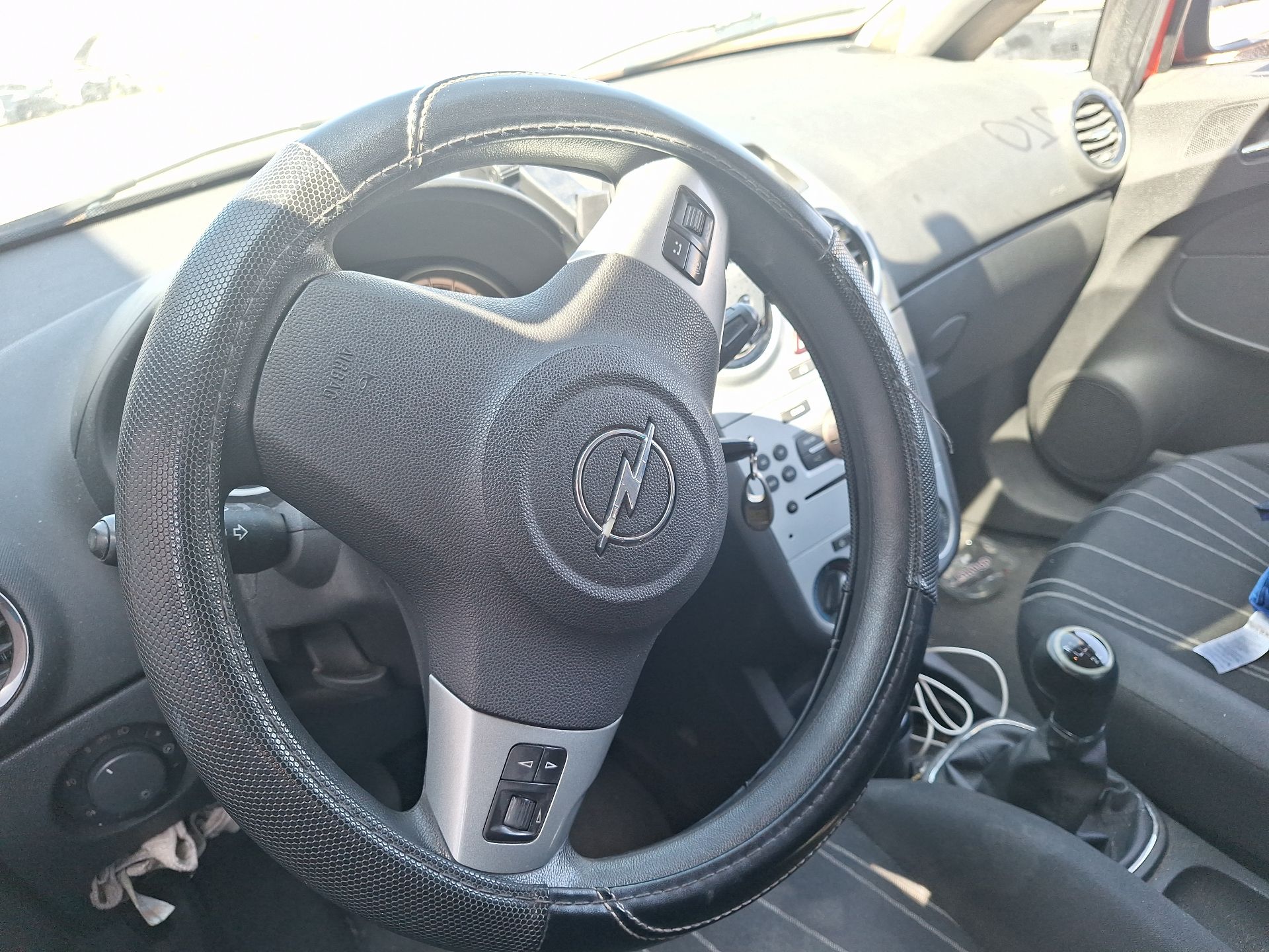 volante_opel_corsa_d_s07_1_3_cdti_l08_l68