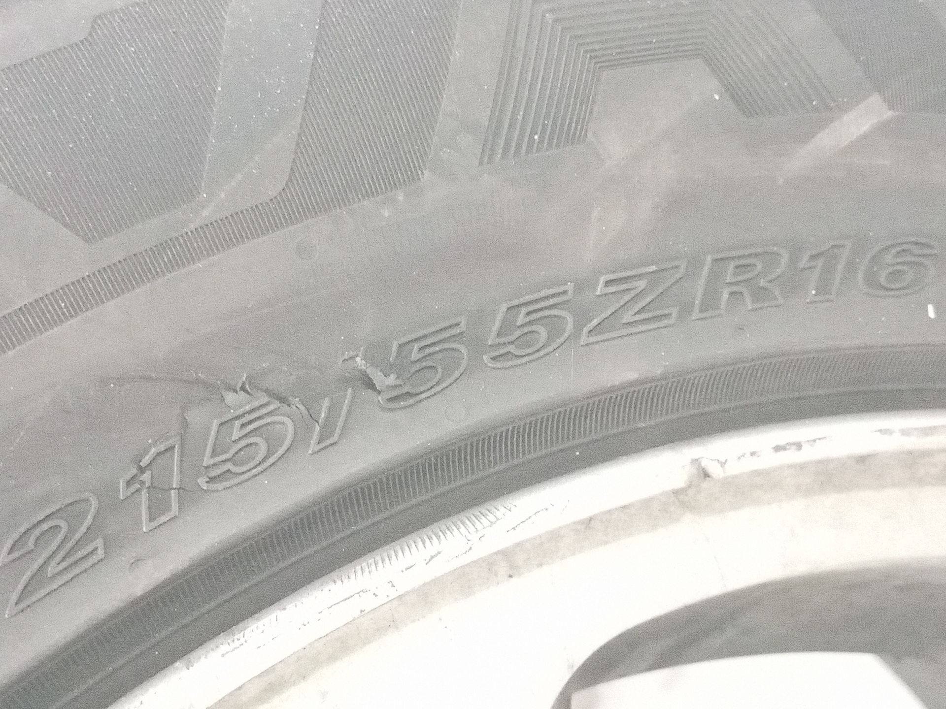 llanta_aluminio_215_55zr16_mercedes_benz_clase_e_t_model_s210_e_320_t_cdi_210_226