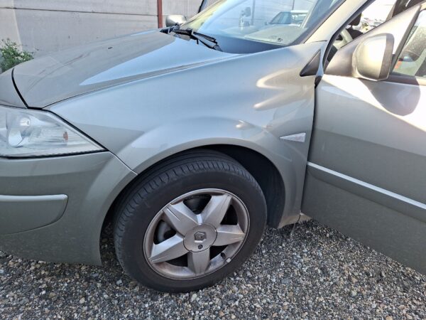aleta_delantera_izquierda_renault_megane_ii_ranchera_familiar_km0_1_1_6_16v