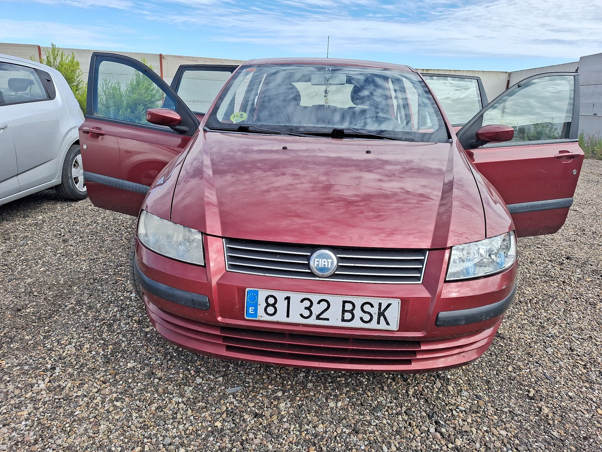 caja_reles_fusibles_fiat_stilo_192_1_6_16v_192_xb1a