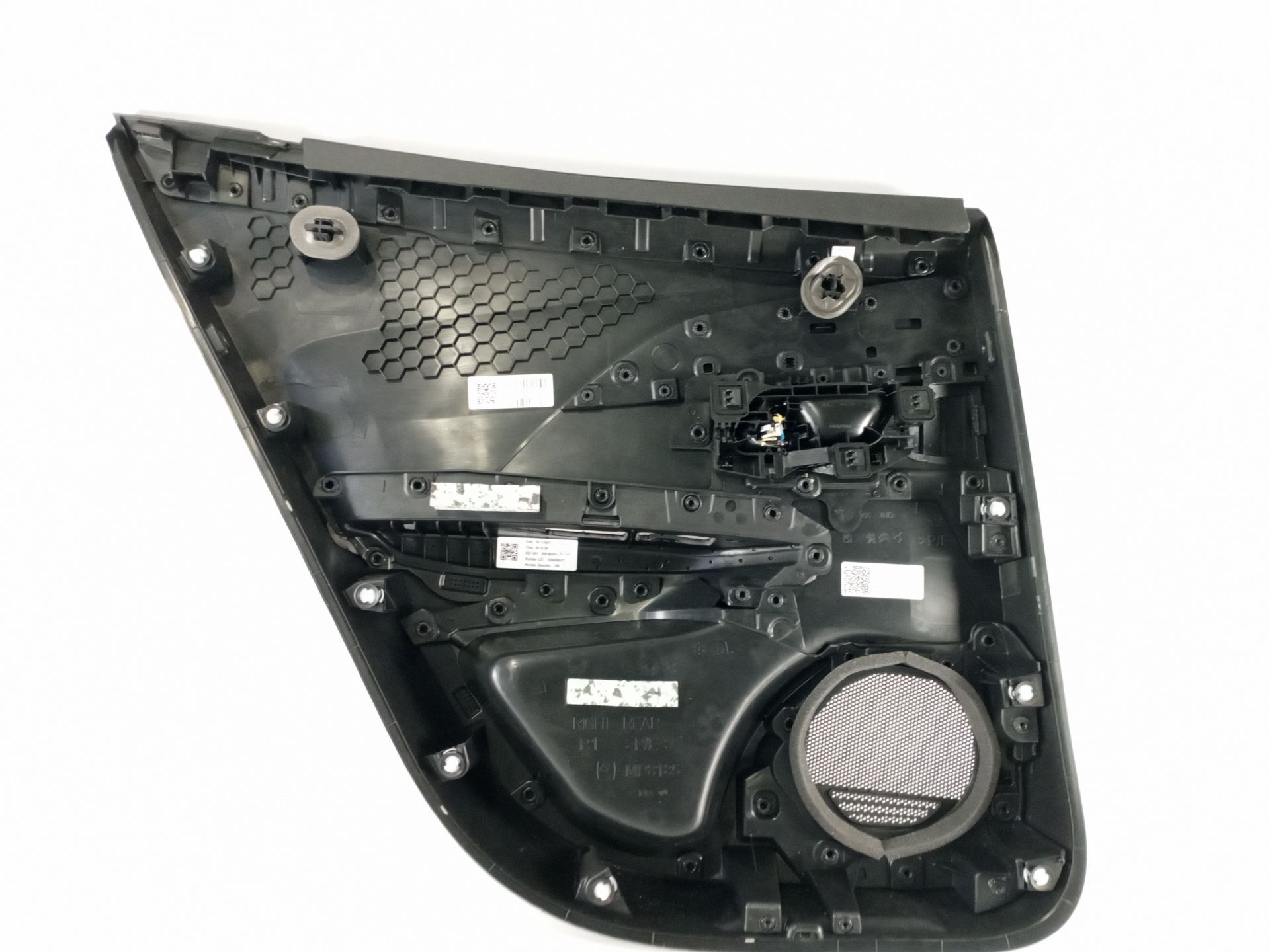 guarnecido_puerta_trasera_derecha_98325788zd_peugeot_2008_ii_ud_us_uy_uk_1_5_bluehdi_110