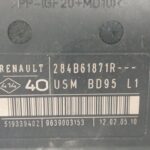 caja_reles_fusibles_284b61871r_renault_megane_iii_fastback_bz0_1_b3_1_5_dci