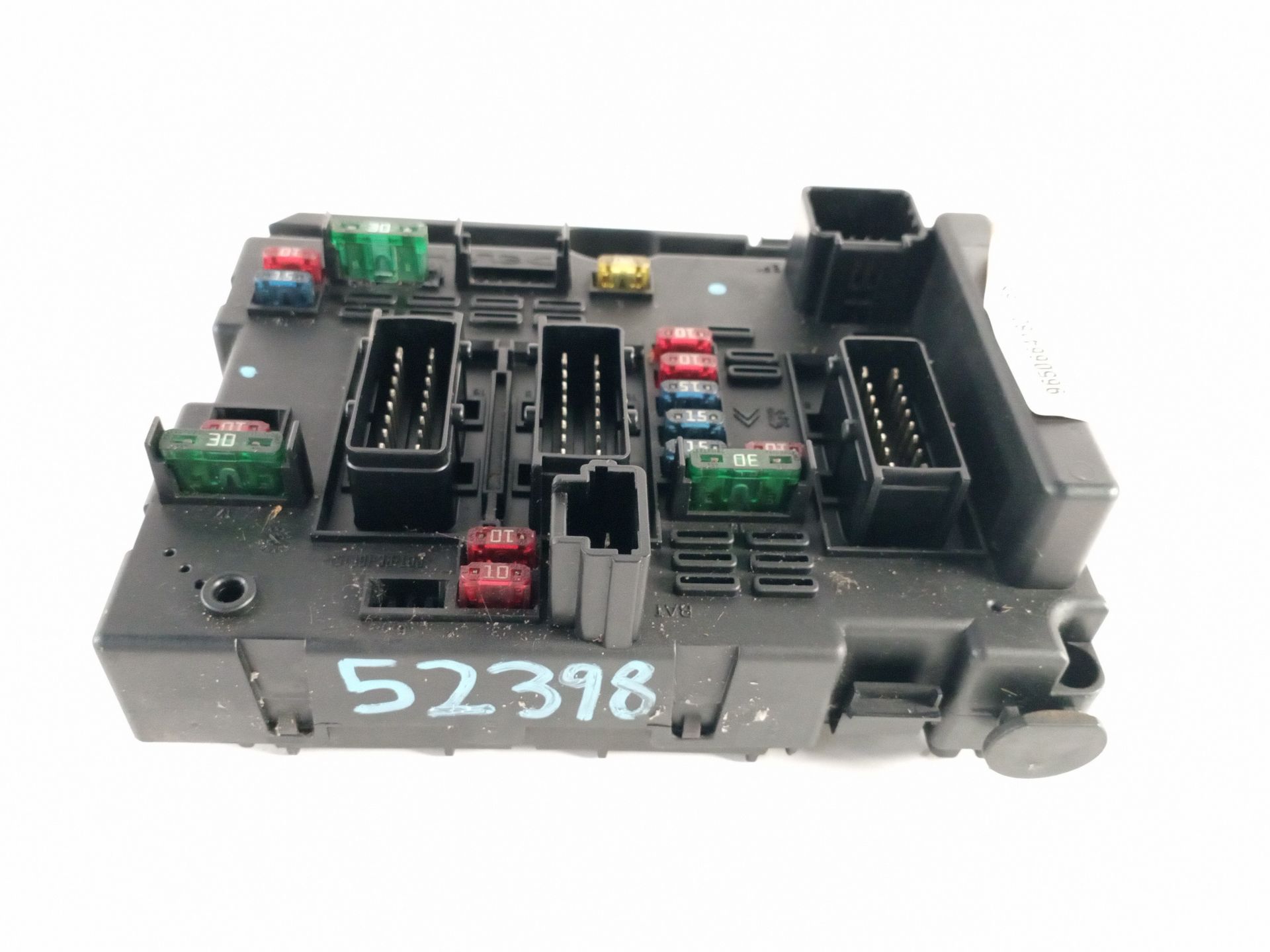 caja_reles_fusibles_9650664180_peugeot_307_3a_c_2_0_hdi_110