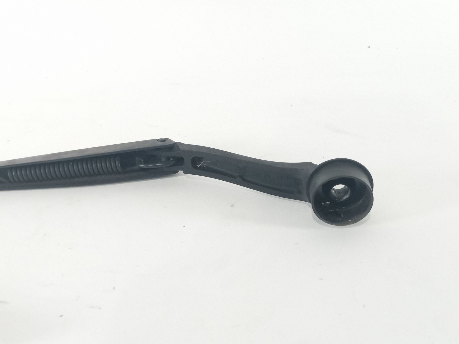 brazo_limpia_delantero_izquierdo_ds7317b589ad_ford_mondeo_v_sedan_cd_2_0_tdci