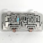 luz_interior_toyota_yaris_p13_1_5_hybrid_nhp130
