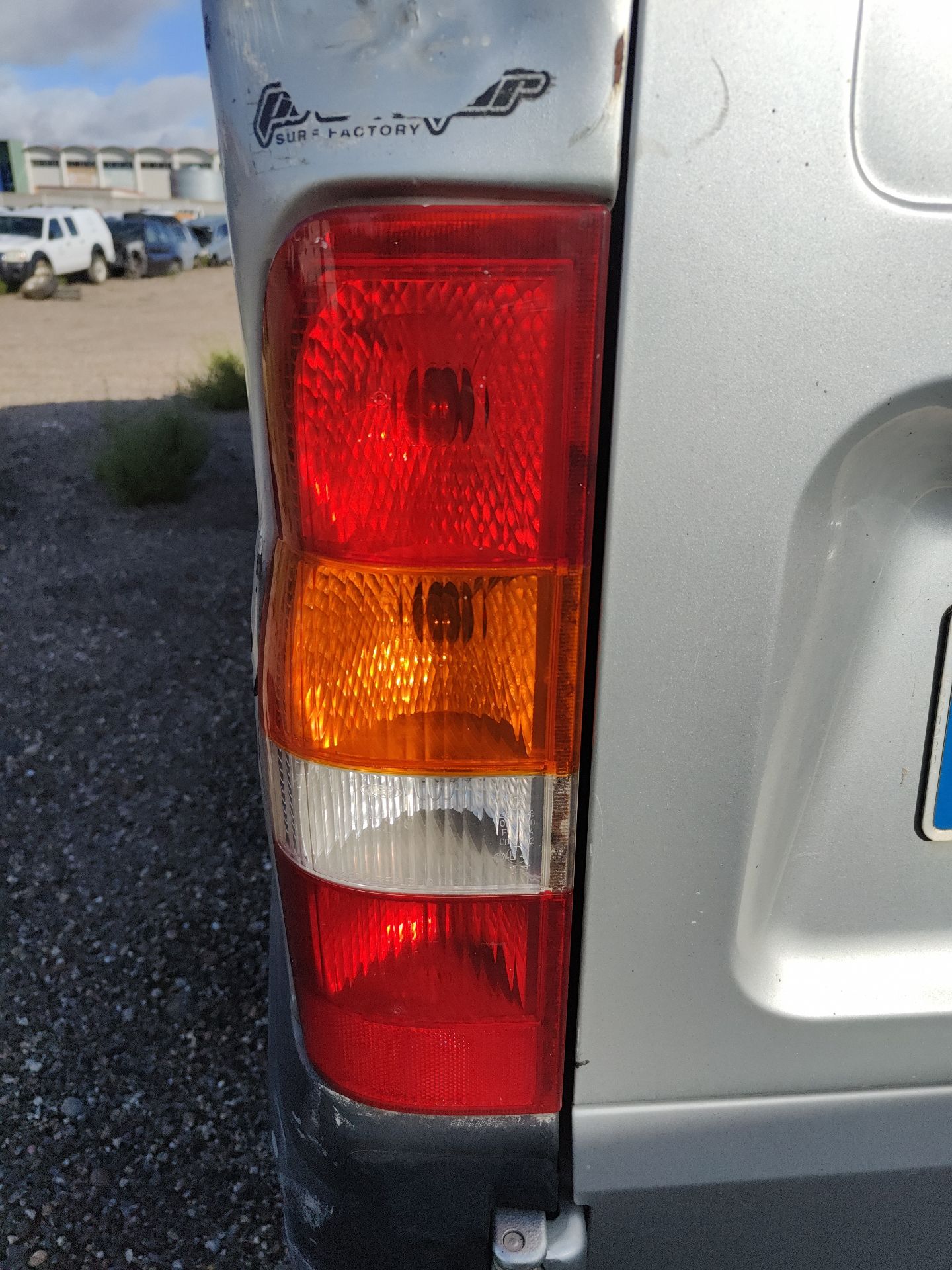 piloto_trasero_izquierdo_yc1513405ag_ford_transit_furgon_fa_2_0_di_f_faf_fag