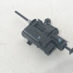 motor_cierre_centralizado_tapa_combustible_788266729r_renault_kadjar_ha_hl_1_5_dci_110_hla3