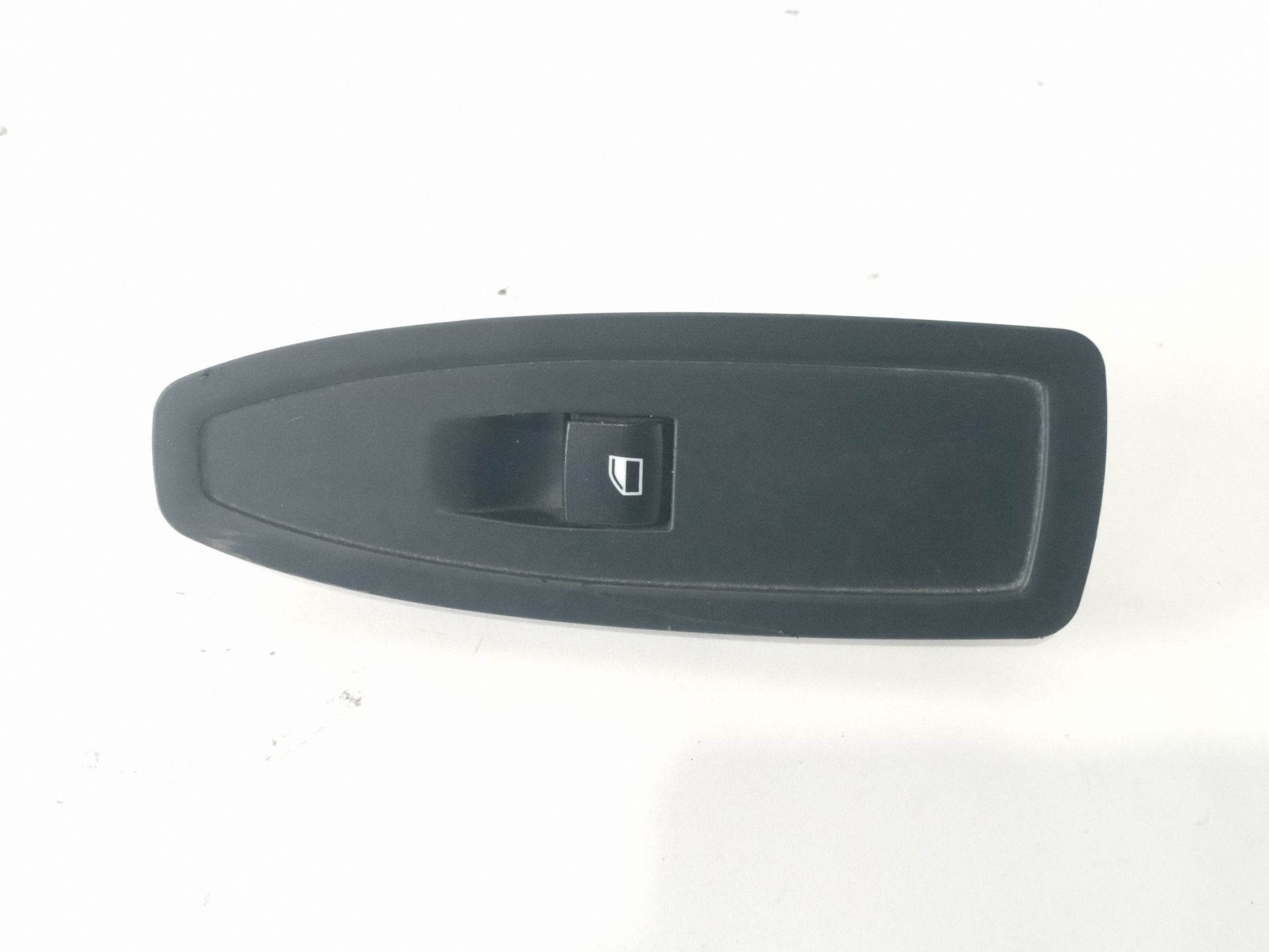 mando_elevalunas_delantero_derecho_9208107_bmw_3_f30_f80_318_d