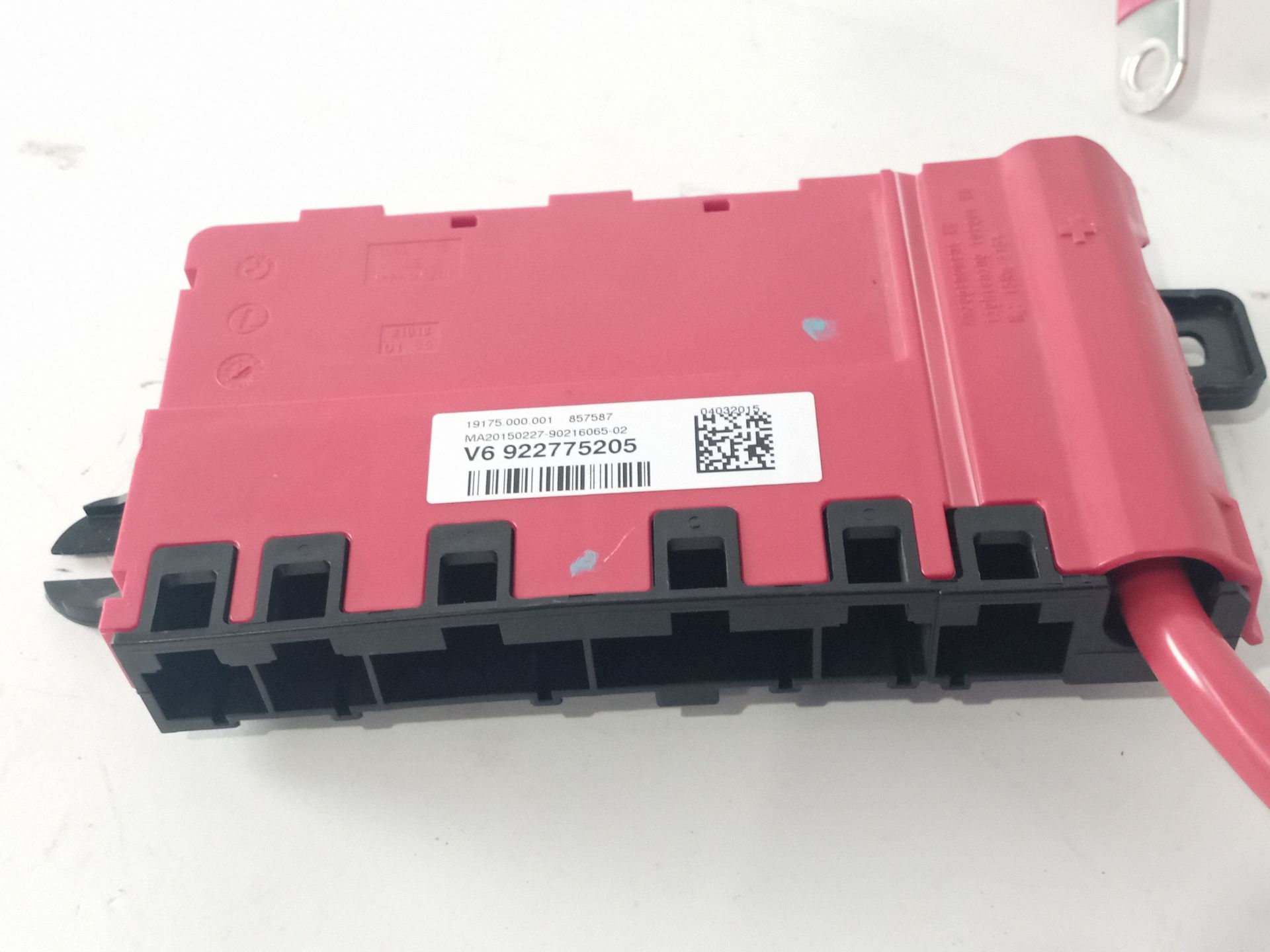 caja_reles_fusibles_922775205_bmw_3_f30_f80_318_d