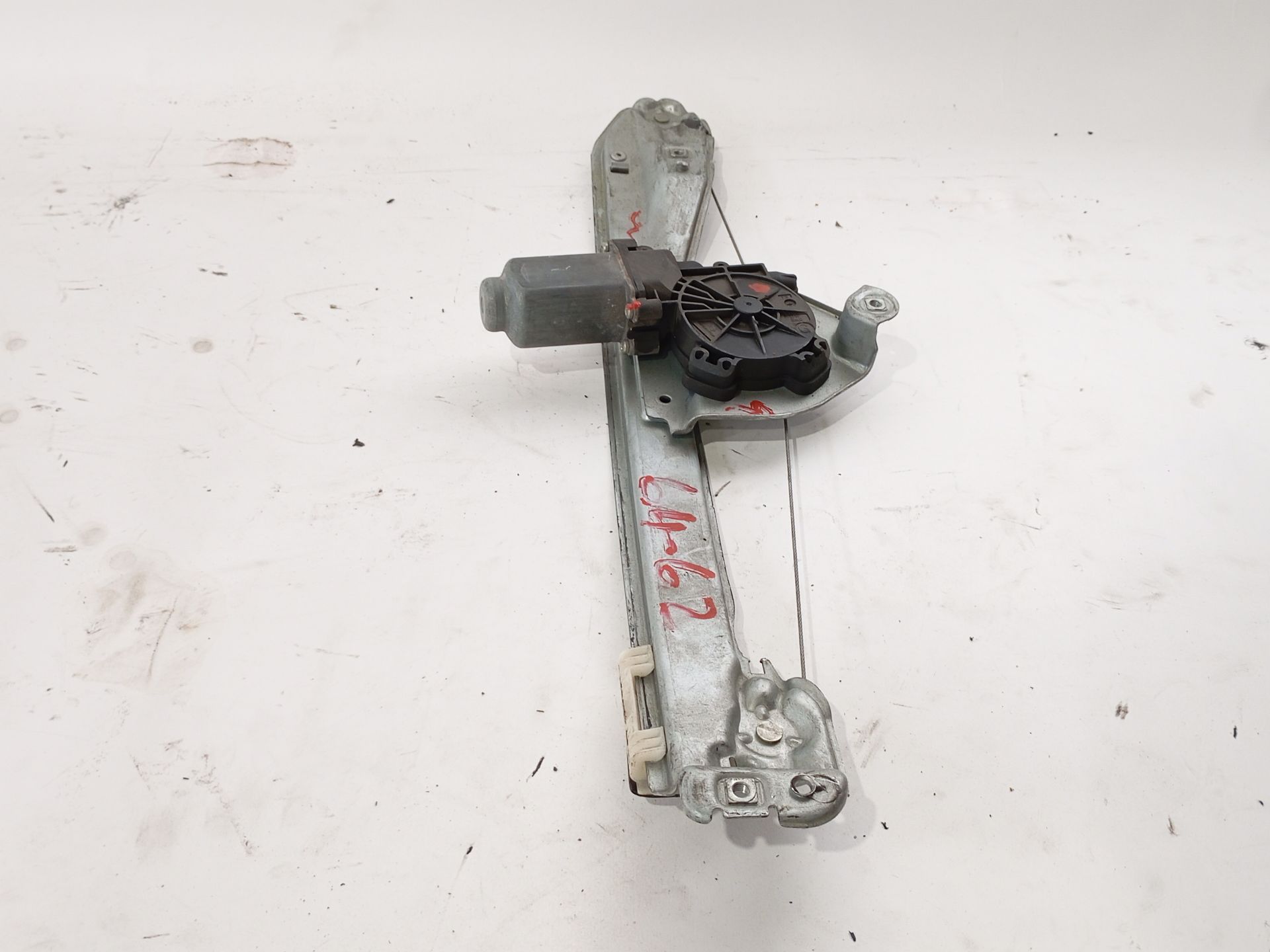 elevalunas_trasero_derecho_400863c_renault_clio_ii