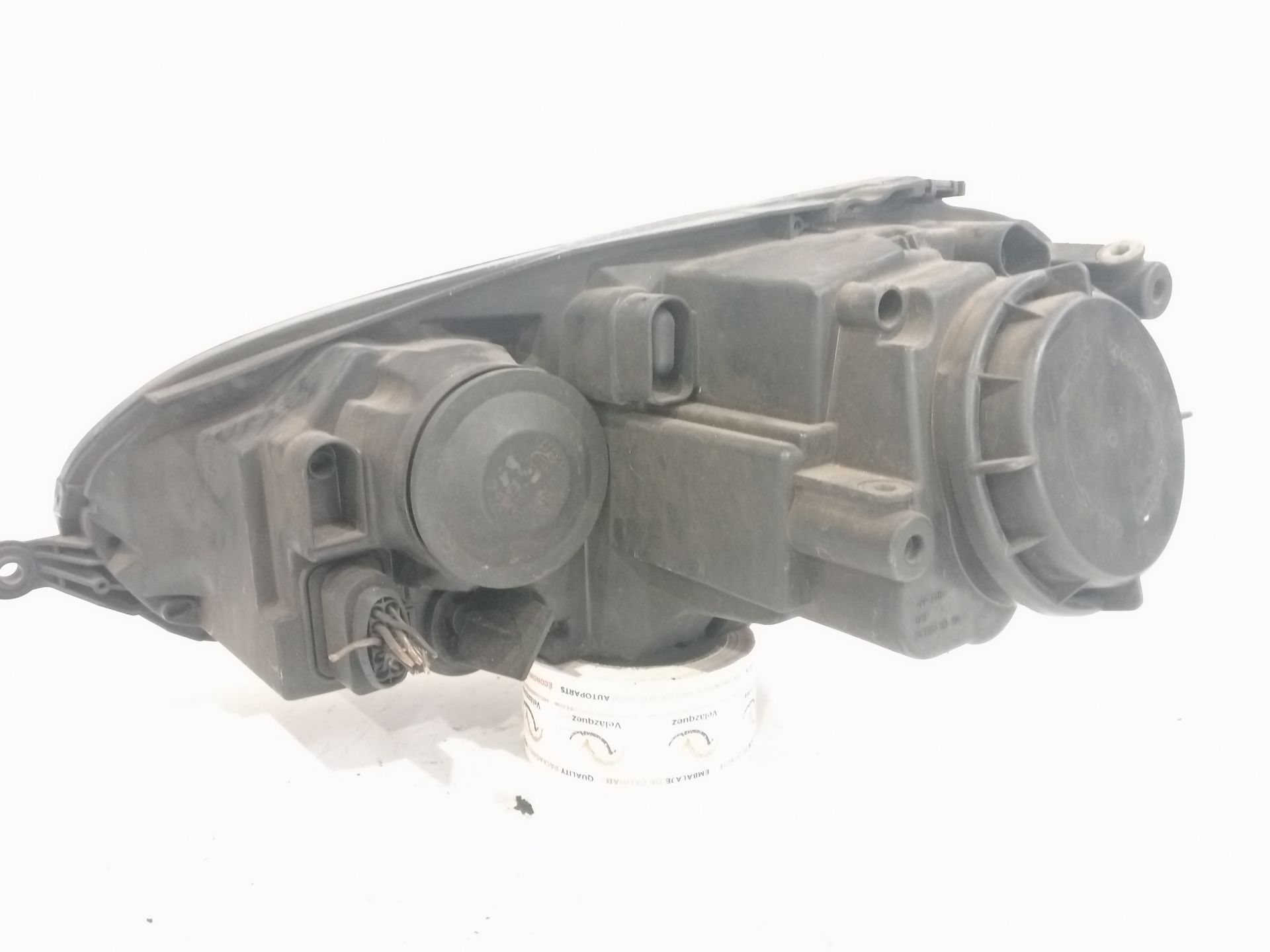 faro_derecho_1k6941006p_1eg24700710_volkswagen_jetta_jetta_1_3_cl