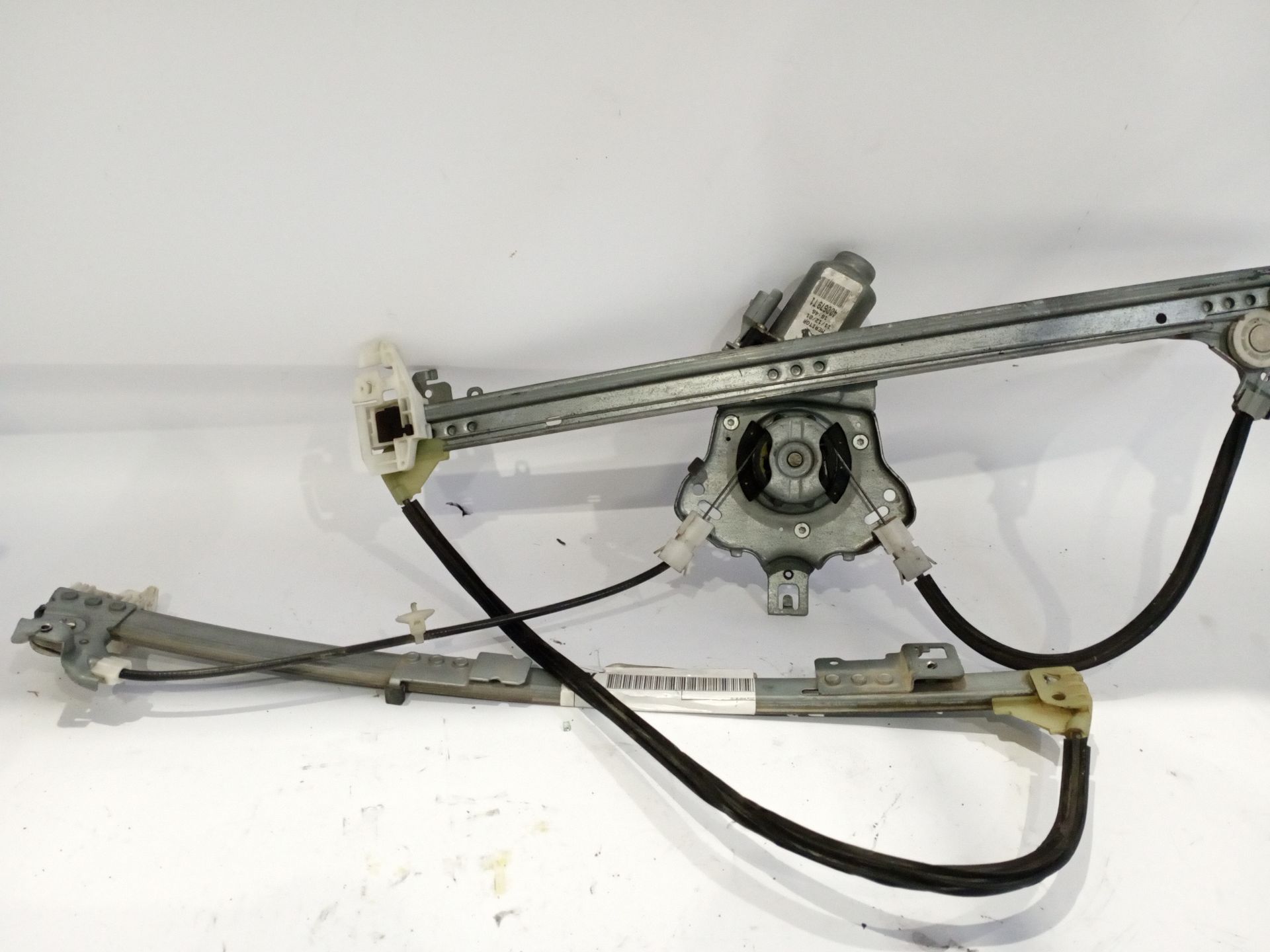 elevalunas_delantero_derecho_400679t1_citr_n_c15xsaraberlingo_peugeot_607_206