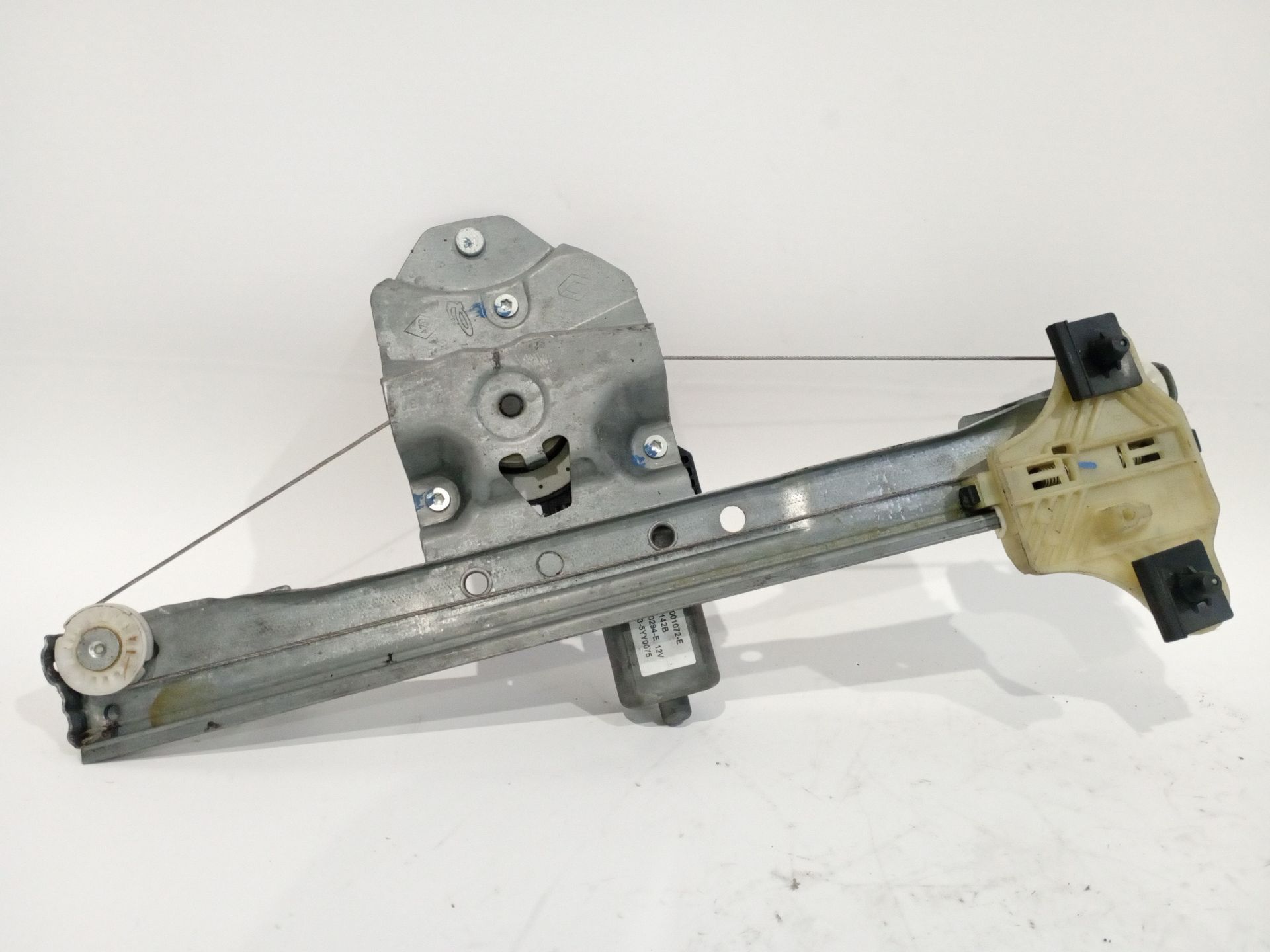 elevalunas_trasero_izquierdo_128001072e_renault_capturclio_ivdacia_sanderodokkerlodgylogan_sandero