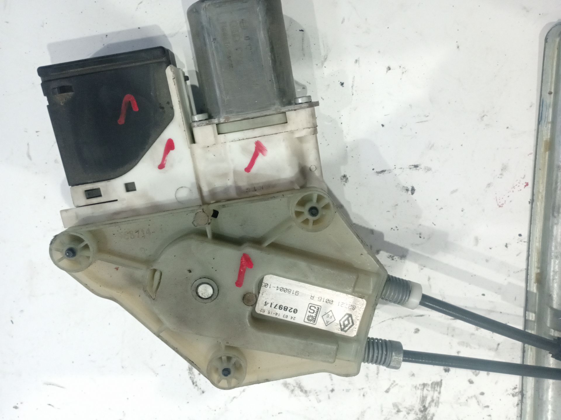 motor_elevalunas_trasero_izquierdo_827210016r_renault_fluence