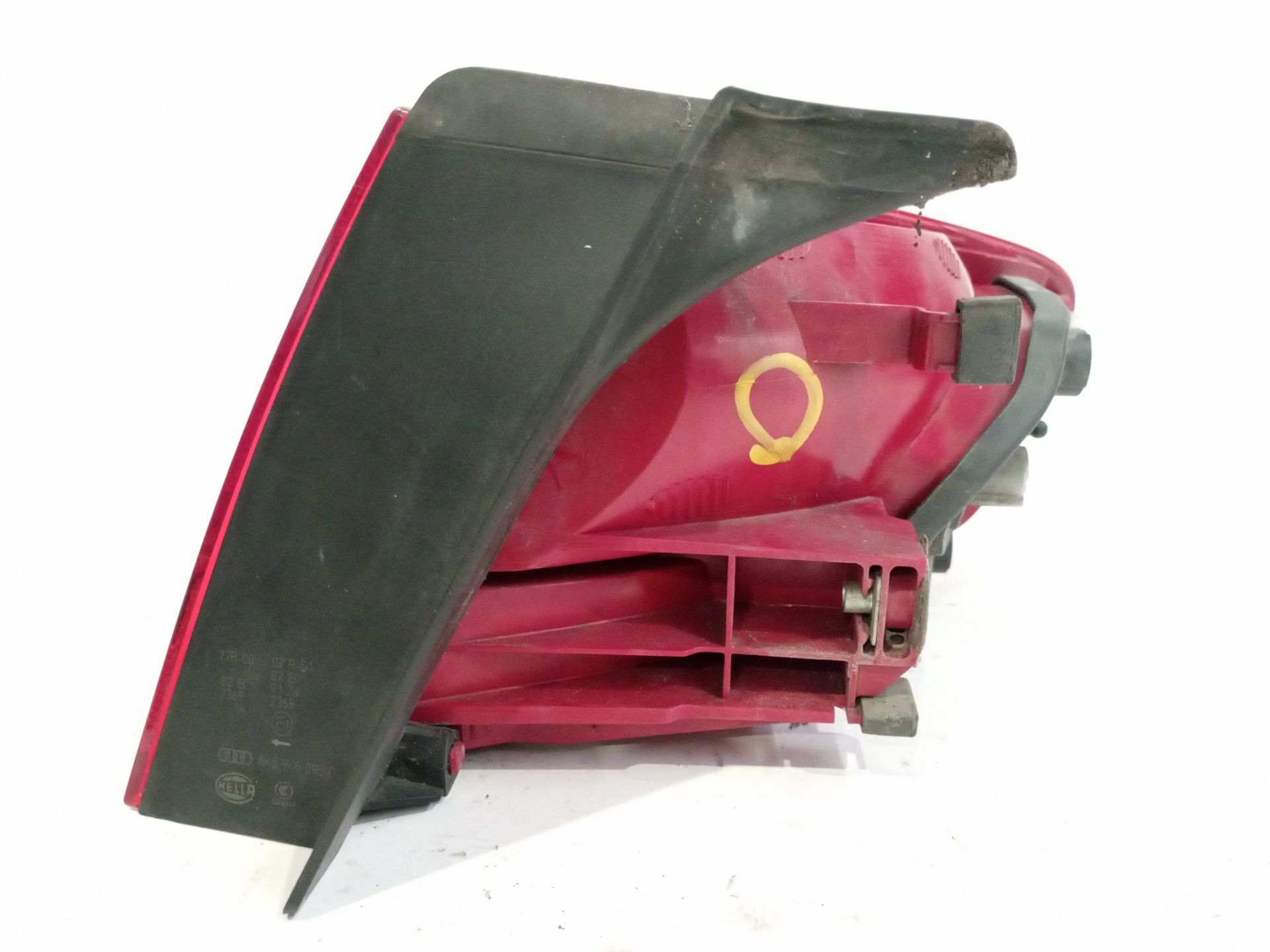 piloto_trasero_izquierdo_exterior_8k5945095d_audi_a4