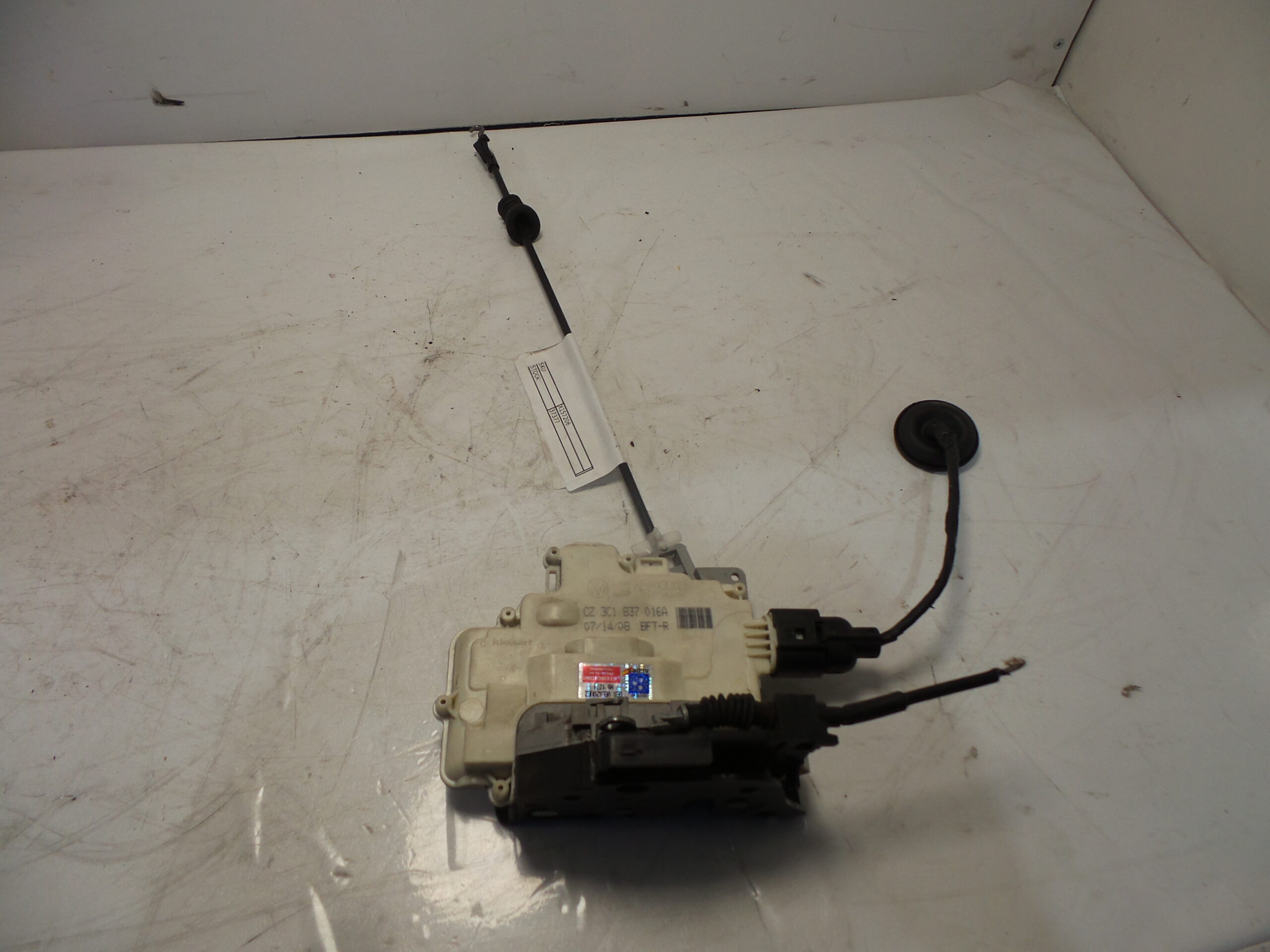 cerradura_puerta_delantera_derecha_3c1837016a_volkswagen_ibiza_ivvolkswagen_tiguanvolkswagen_scirocco_137