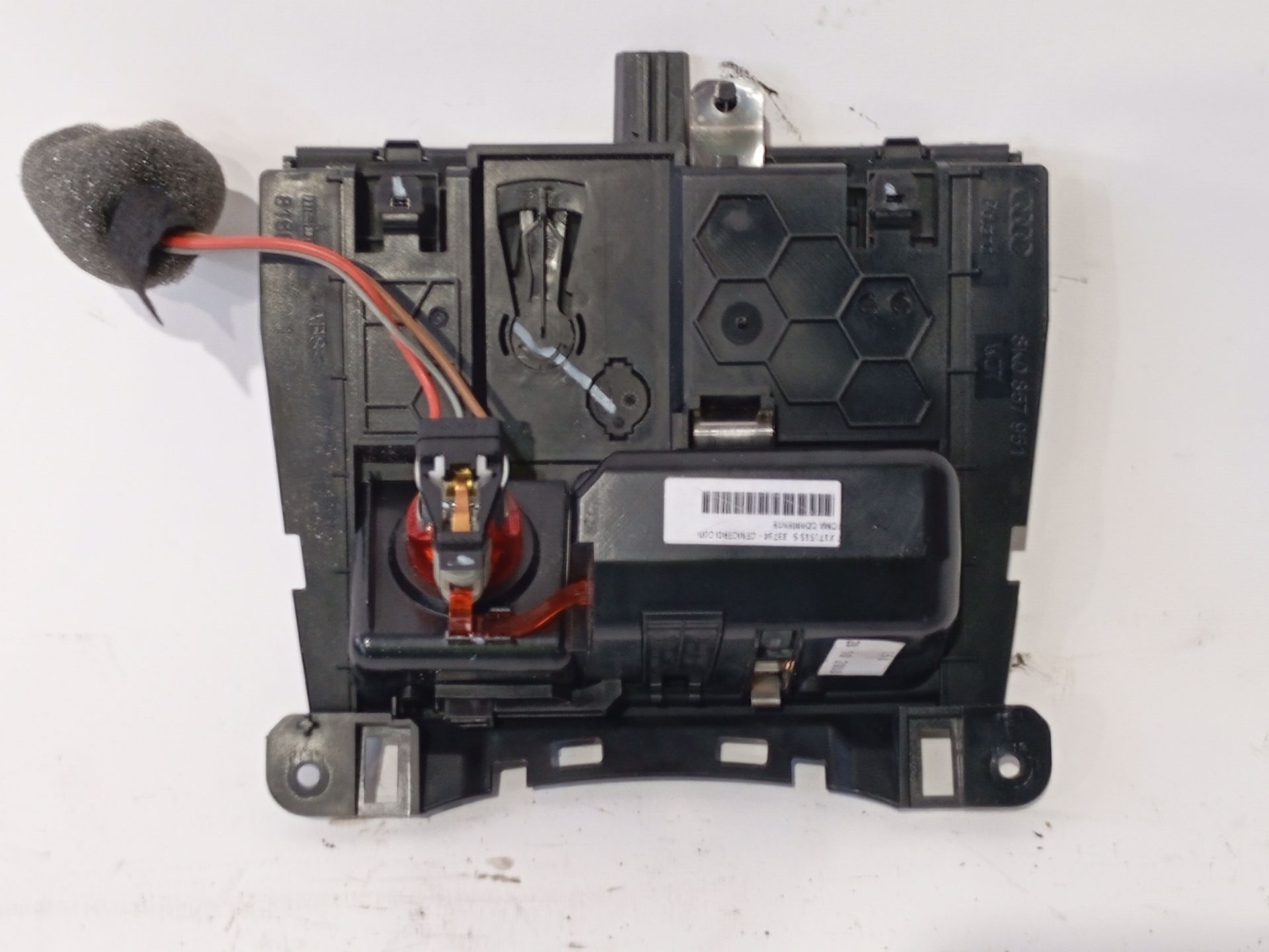 cenicero_8k0857951_audi_a4_b8_8k2_2_0_tdi