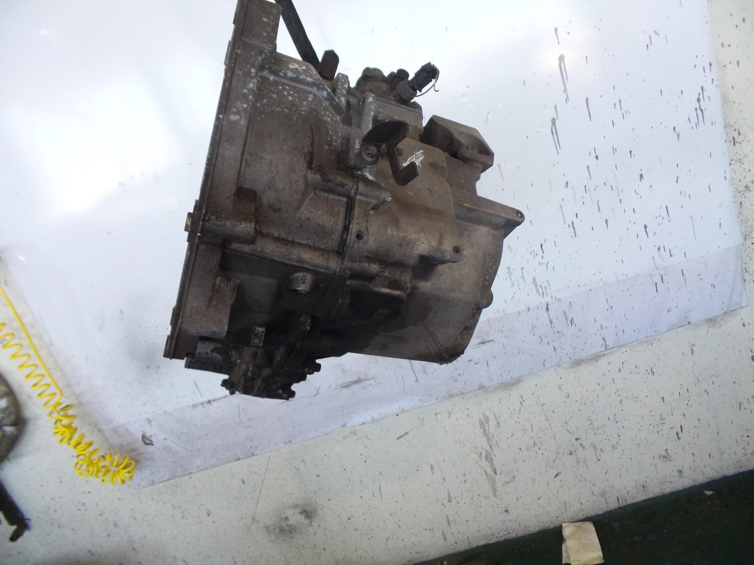 caja_cambios_manual_f40_r_07020447f5_opel_vectra_c_z02_1_9_cdti_f69