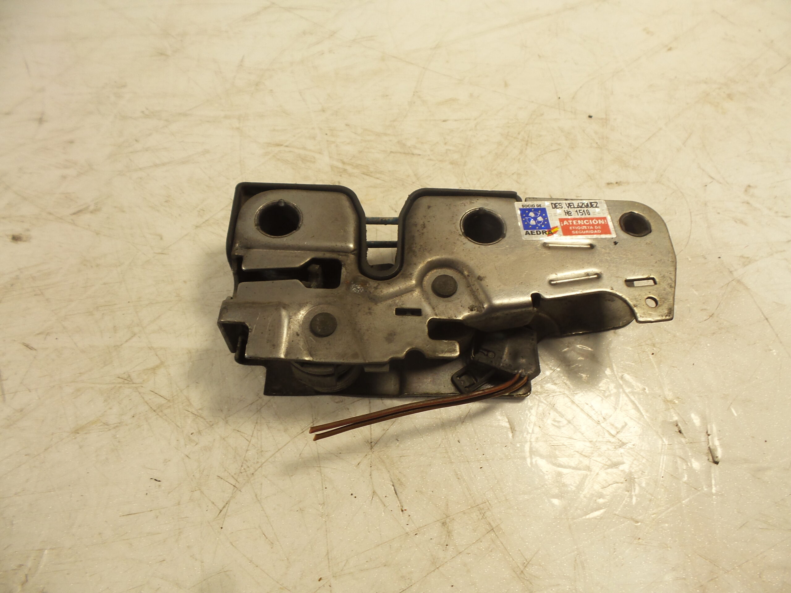 cerradura_capot_5n0823509a_volkswagen_tiguan_5n_1_4_tsi_4motion