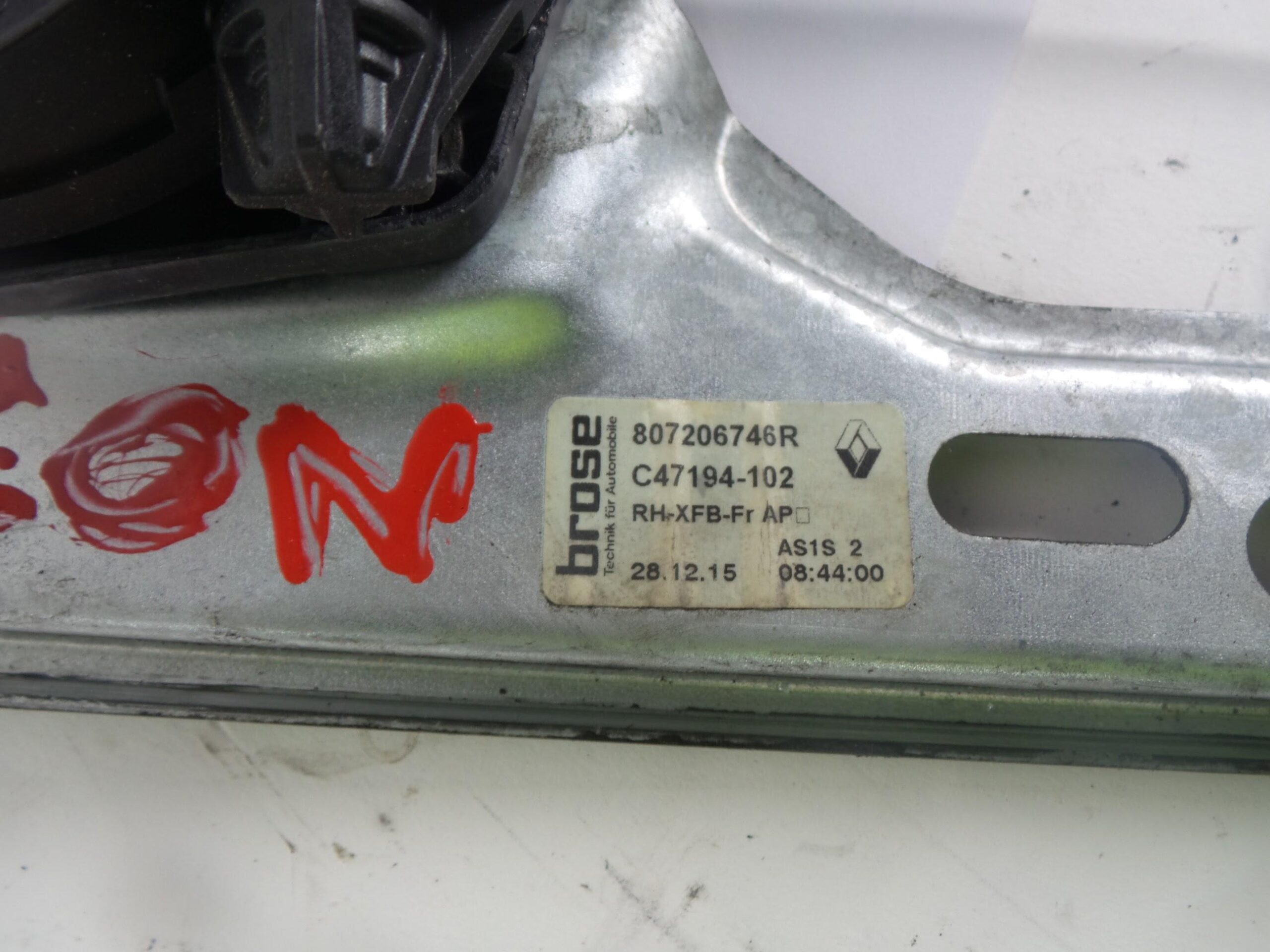 maneta_elevalunas_delantero_derecho_807206746r_renault_megane_iv_hatchback_b9a_m_n_1_2_tce_130_b9mr