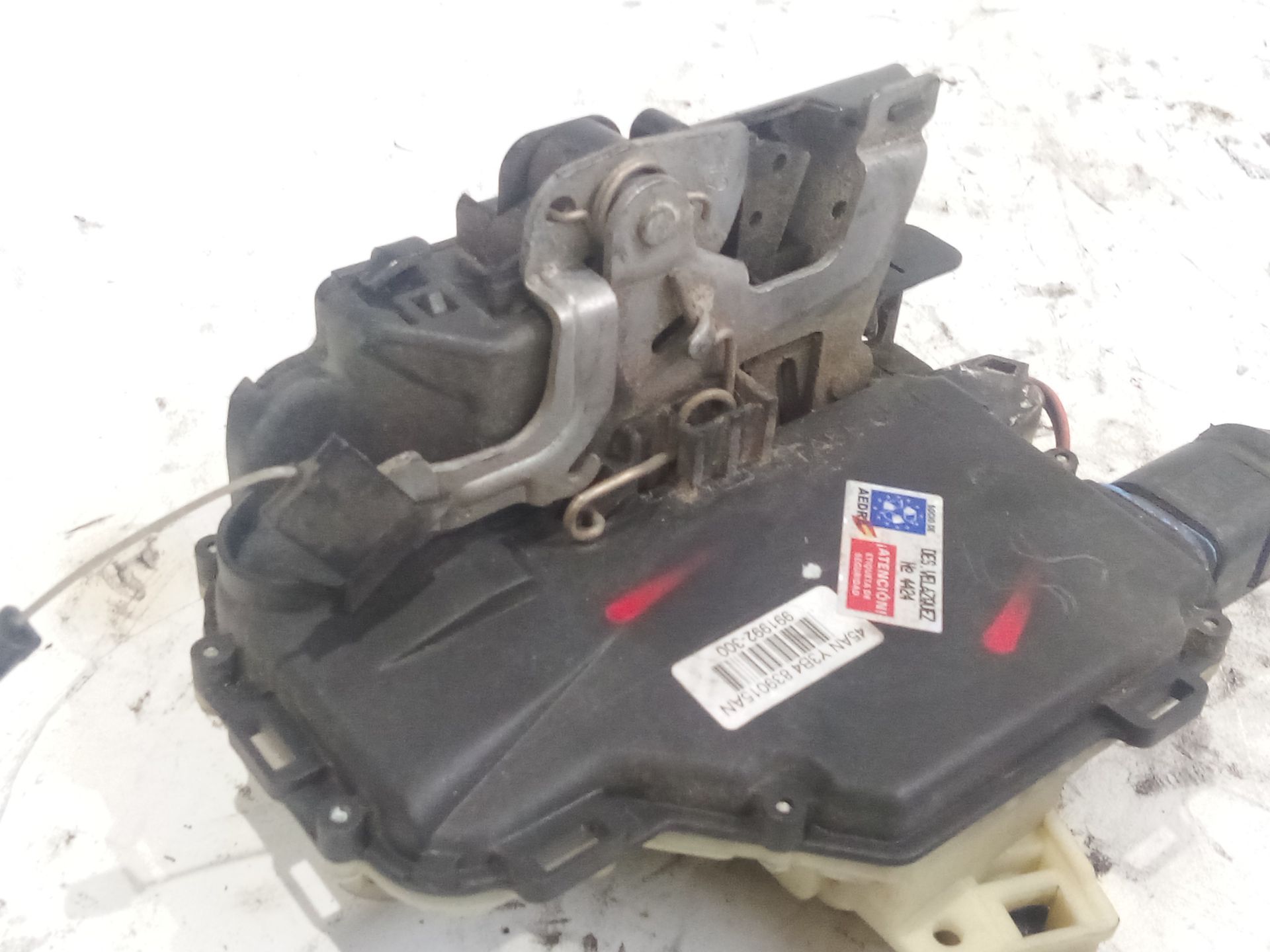 cerradura_puerta_trasera_izquierda_3b4839015an_seat_a3_seat_ibiza_leoncordobavw_golf_v