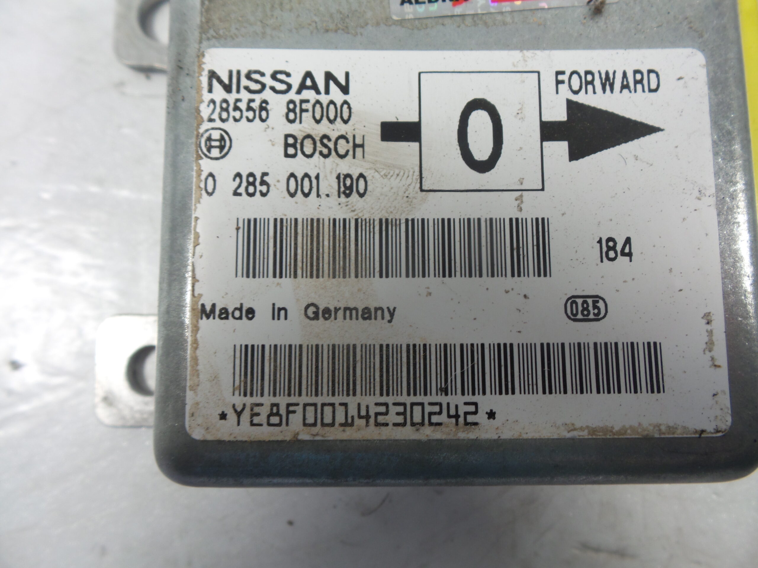 centralita_airbag_285568f000_nissan_terrano_ii_r20_3_0_di_4wd