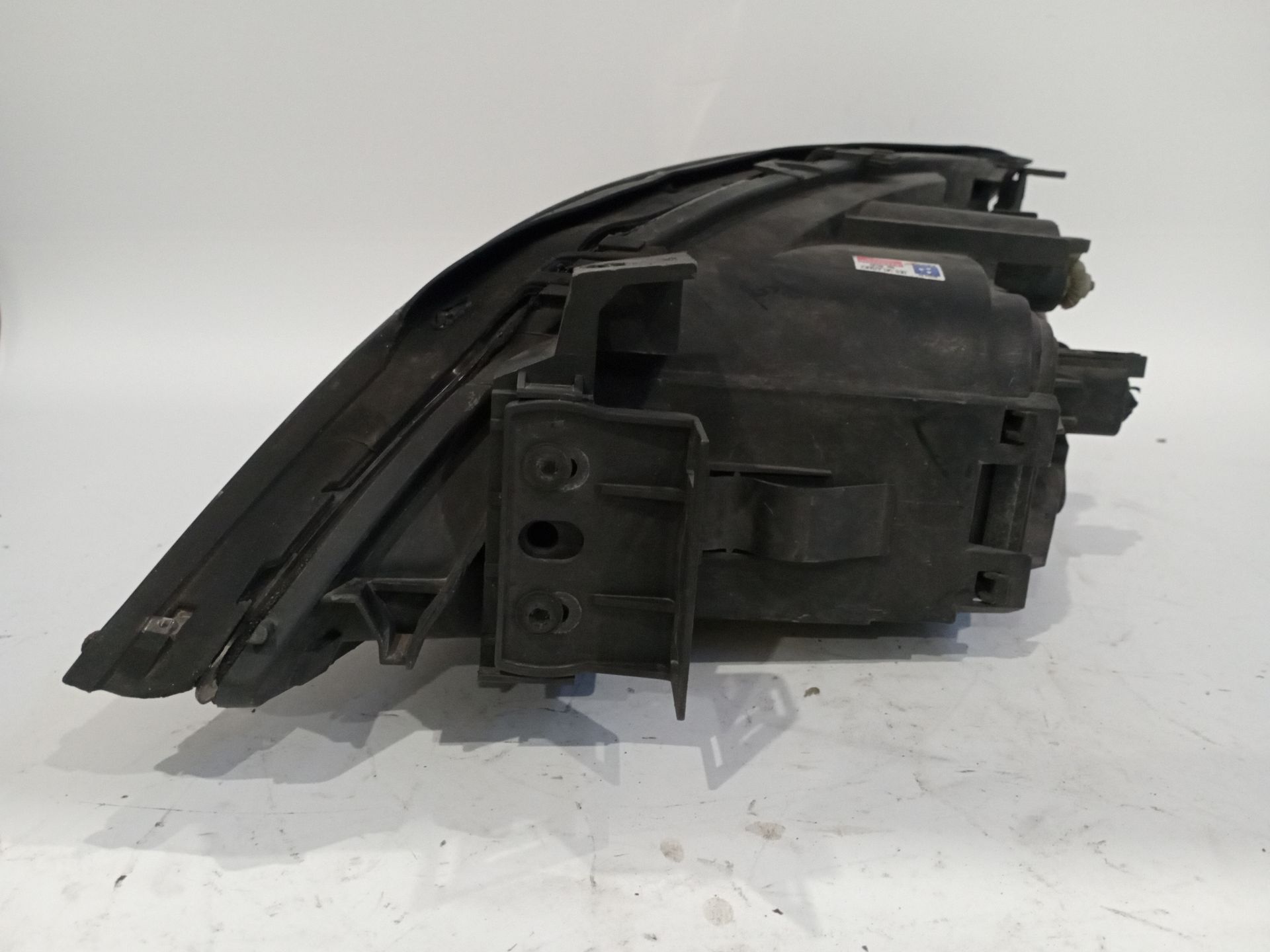 faro_derecho_1s7146005sd_bedford_mondeo_iii